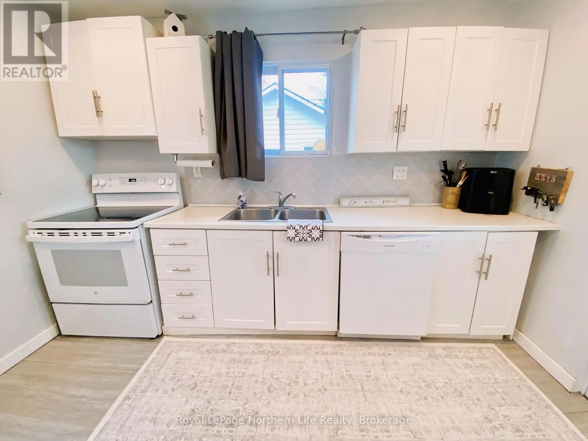 630 FIRST STREET S - Image 6