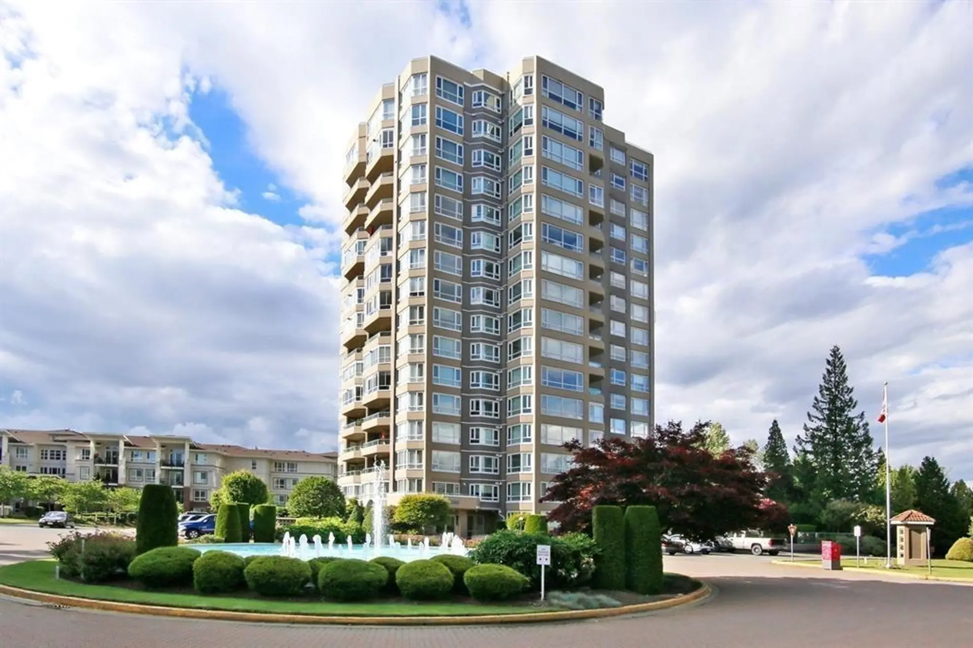 Property at #301 3190 Gladwin Road, Abbotsford, BC