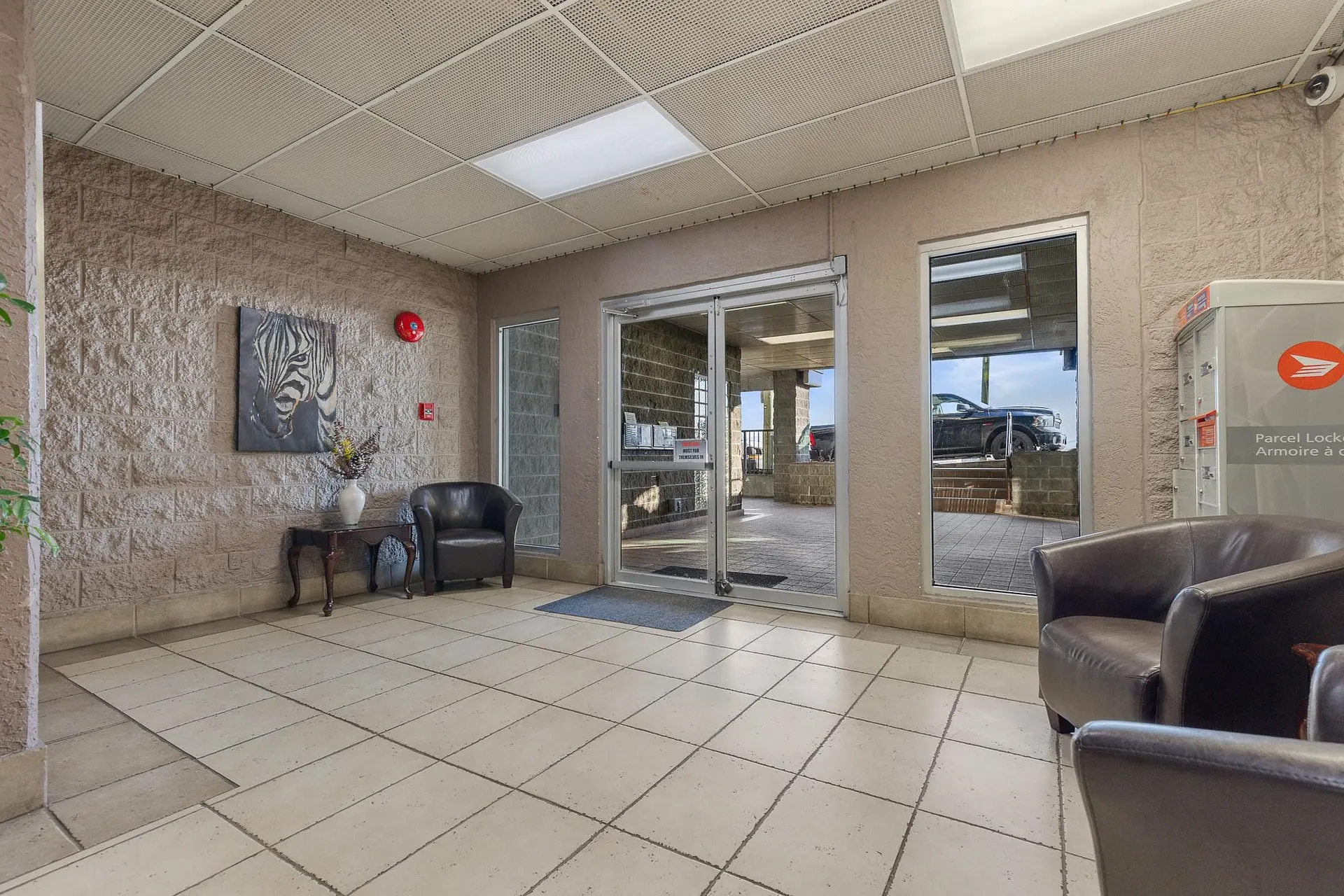 #207 33165 2 Avenue - Image 3