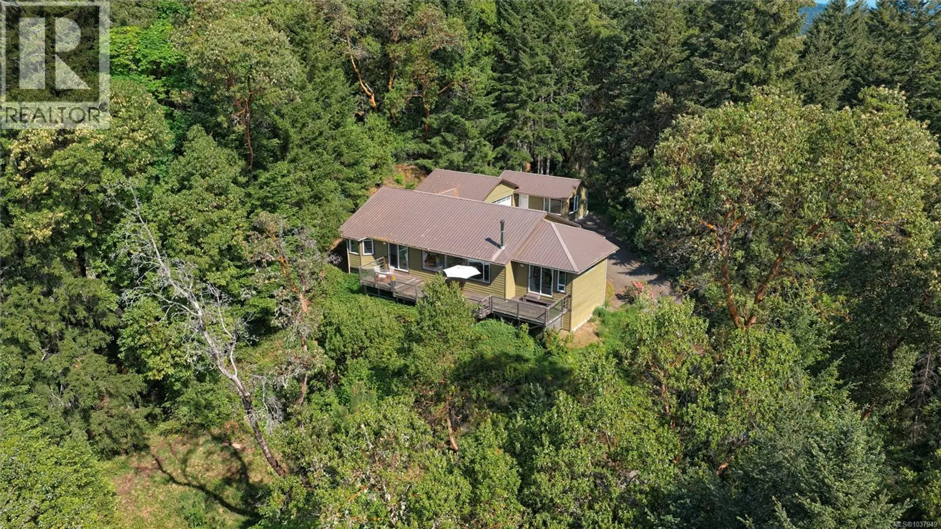 Property at 260 Old Divide Rd, Salt Spring, BC
