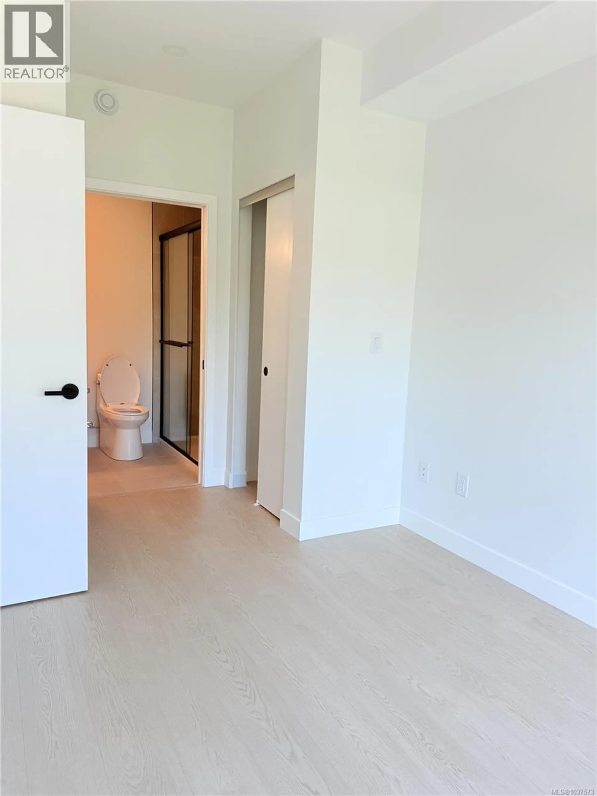 #329 2629 Millstream Rd - Image 12