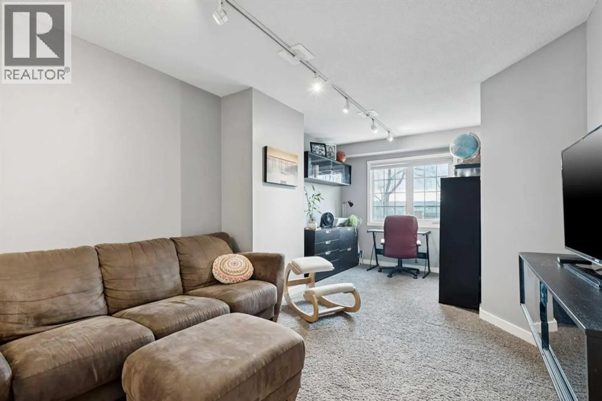 #163 3437 42 Street NW - Image 13