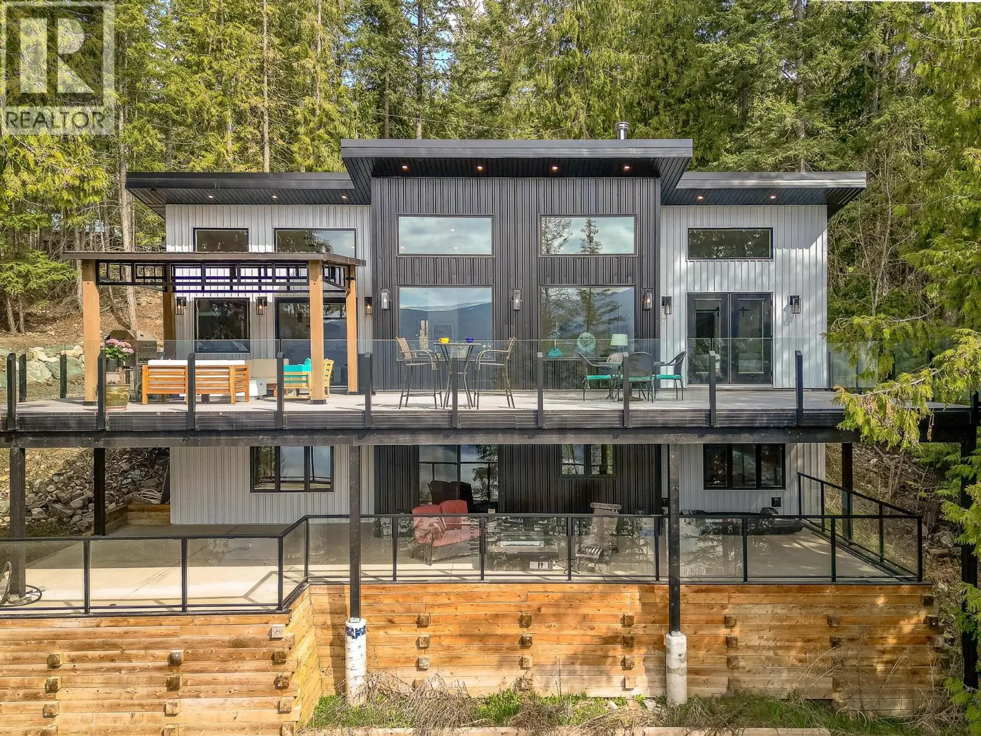 Property at 7750 Golf Course Road, Anglemont, BC