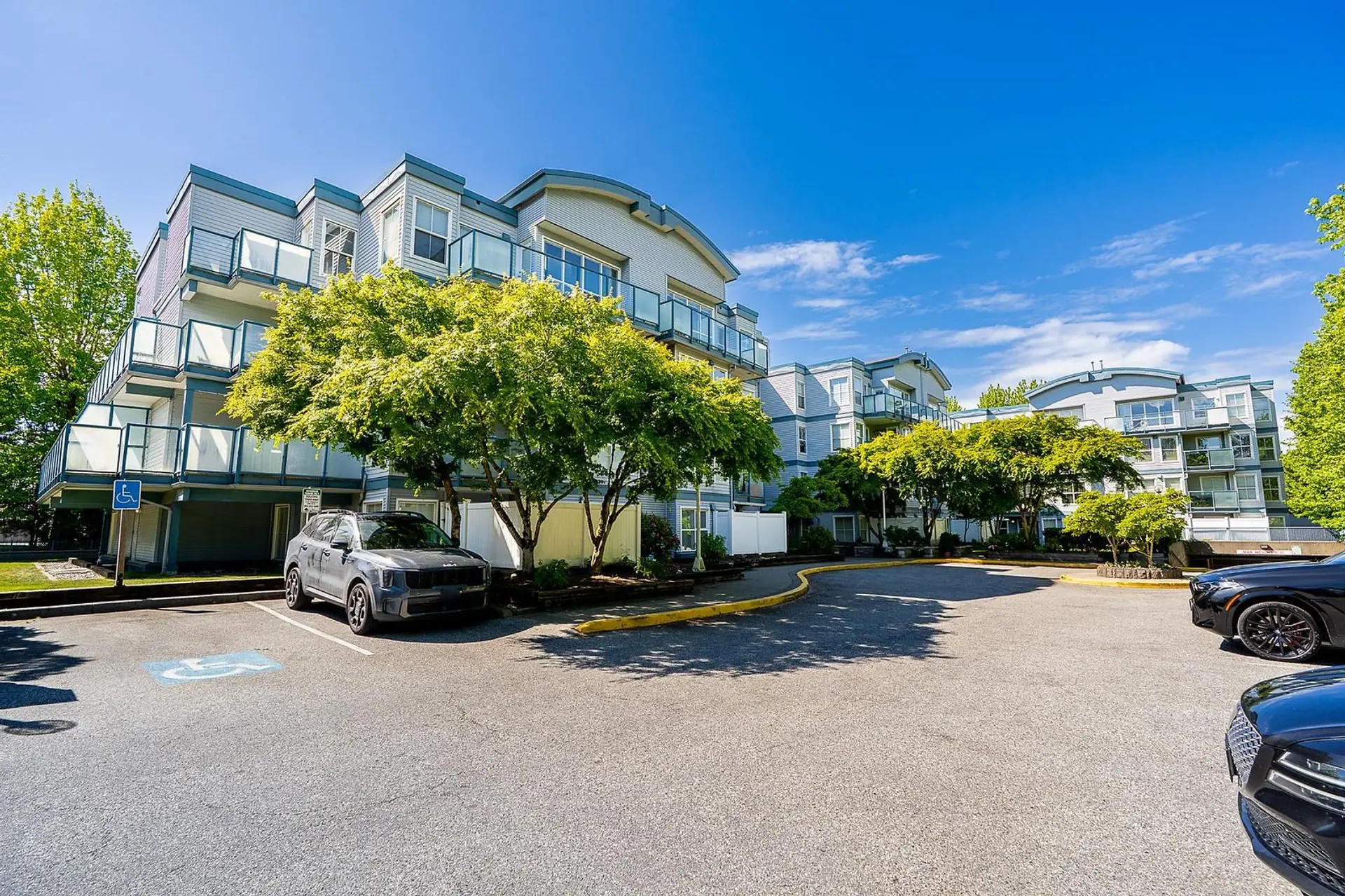 Property at #411 14885 100 Avenue, Surrey, BC