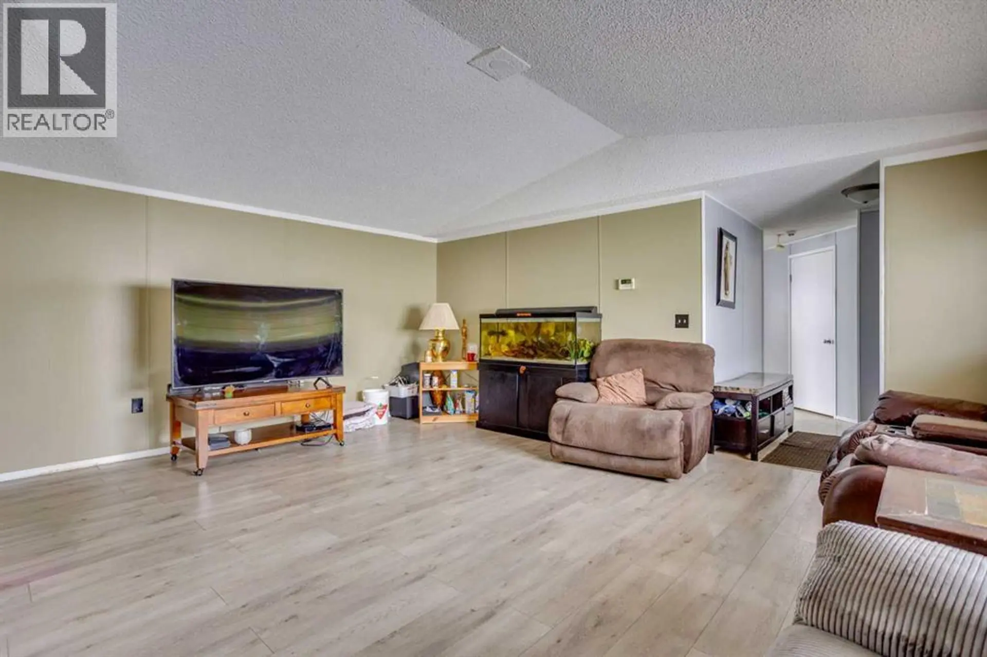 209 Waterhouse Street - Image 4