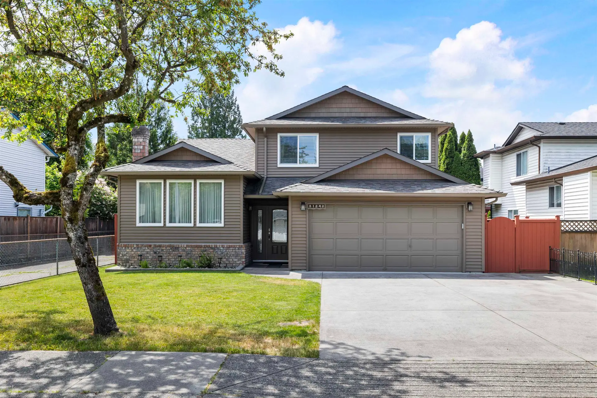 Property at 21242 92 Avenue, Langley, BC