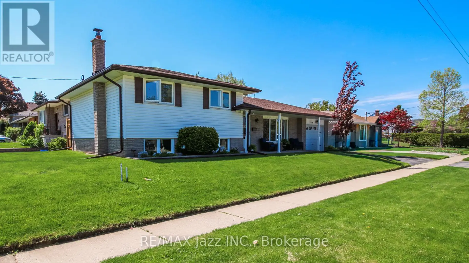330 NIPIGON STREET - Image 2