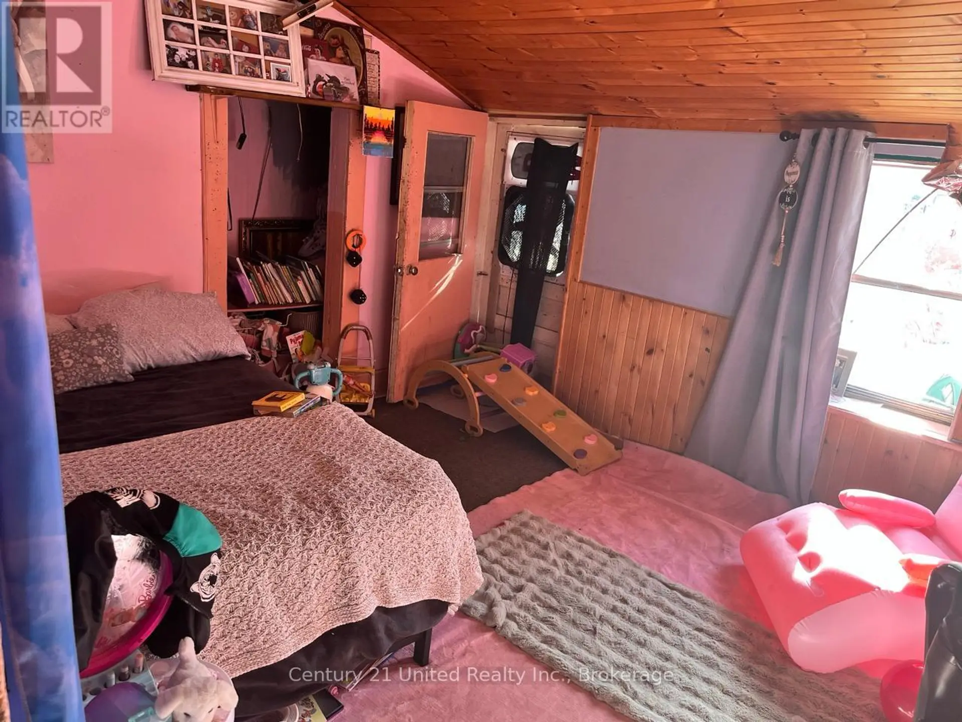 22 CHURCHILL DRIVE - Image 9