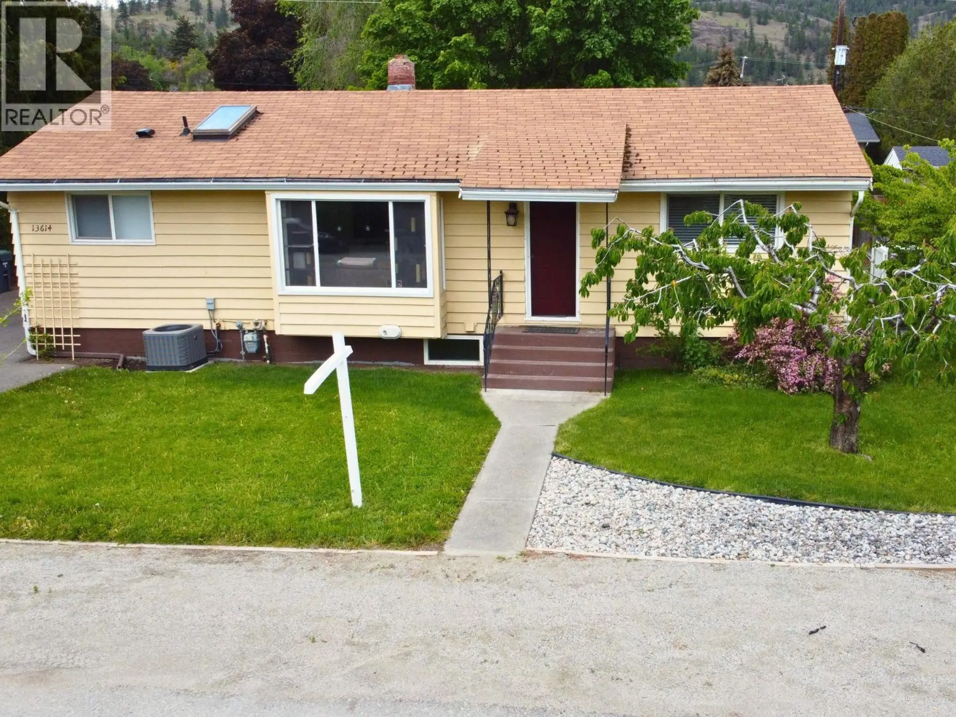 Property at 13614 SPENCER Avenue, Summerland, BC