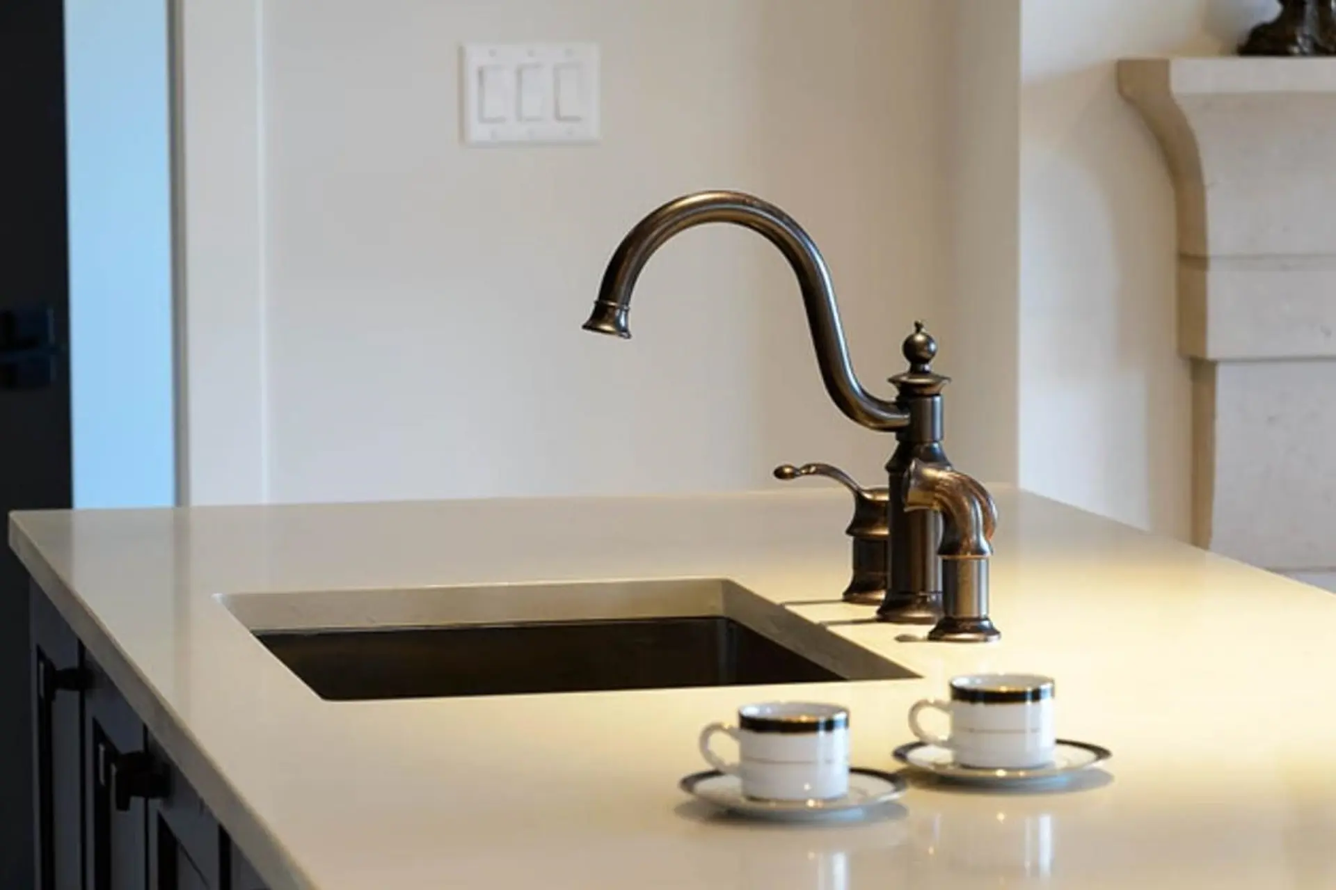 #301 4721 Hastings Street - Image 9