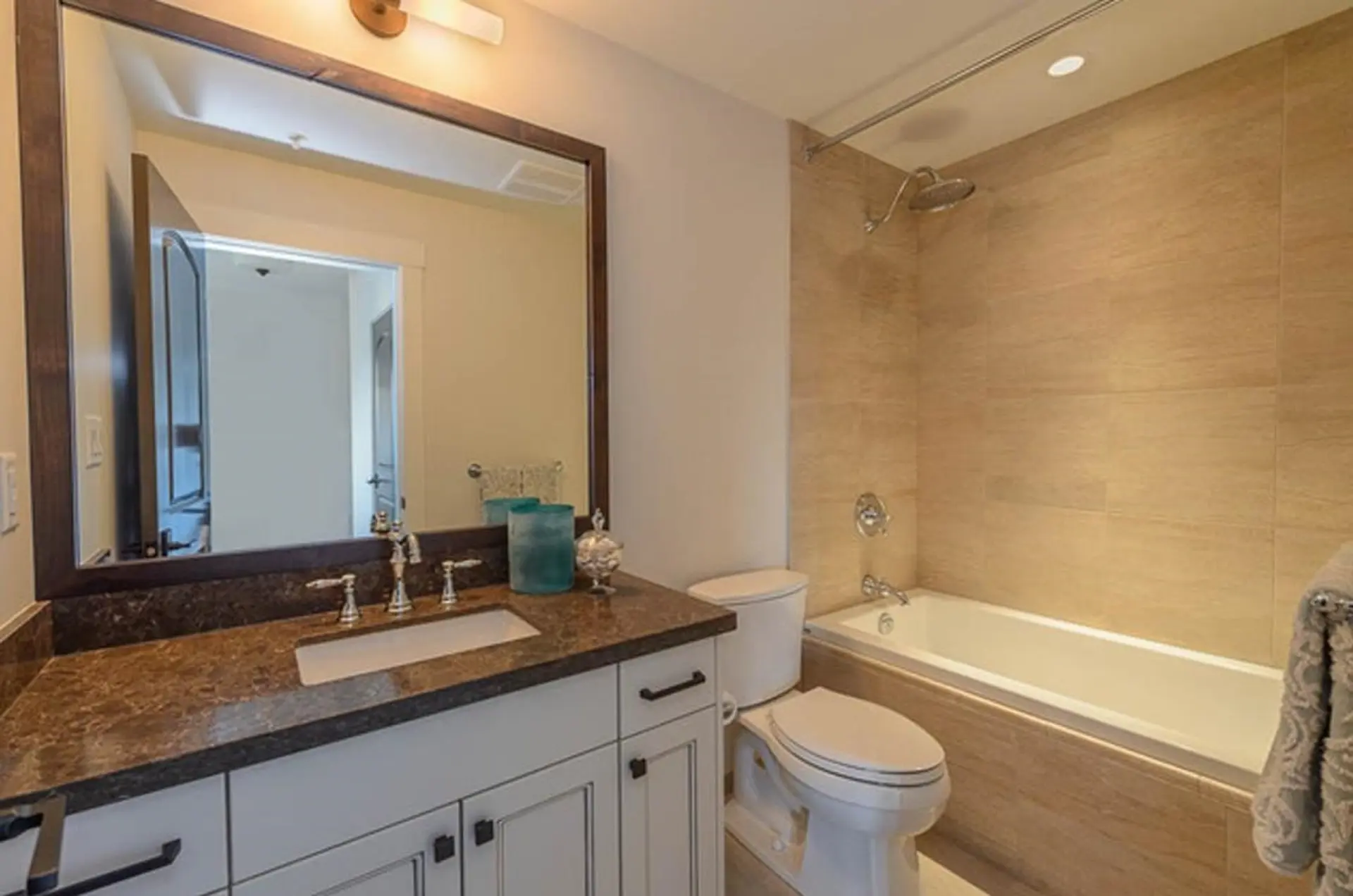 #301 4721 Hastings Street - Image 14