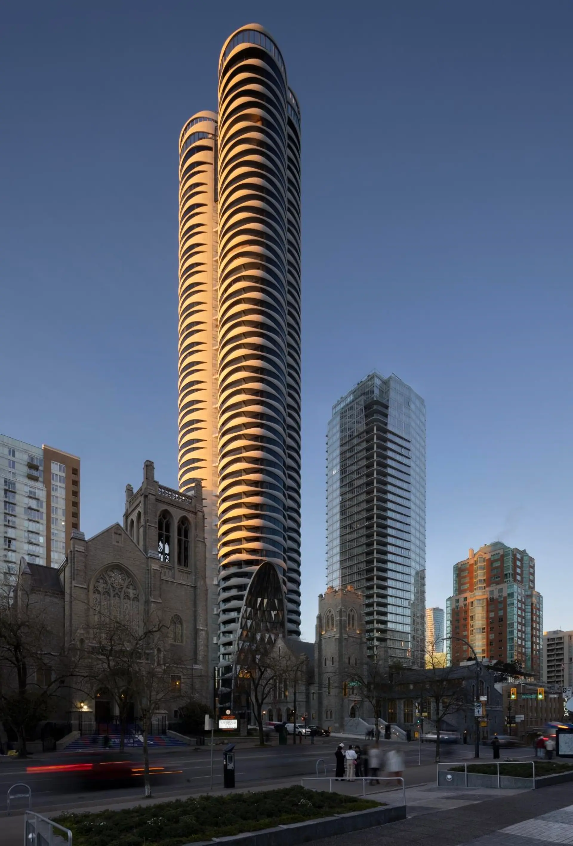 #4002 1033 Nelson Street - Image 1