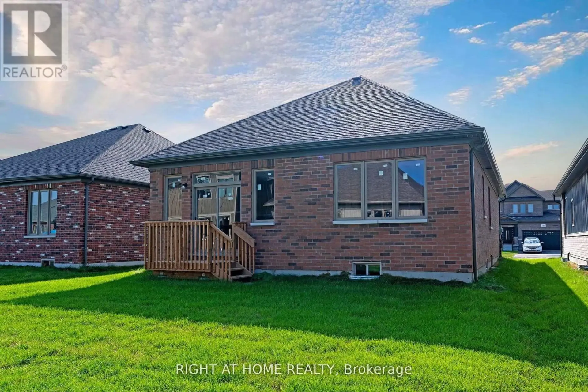 256 DUNCAN STREET - Image 10