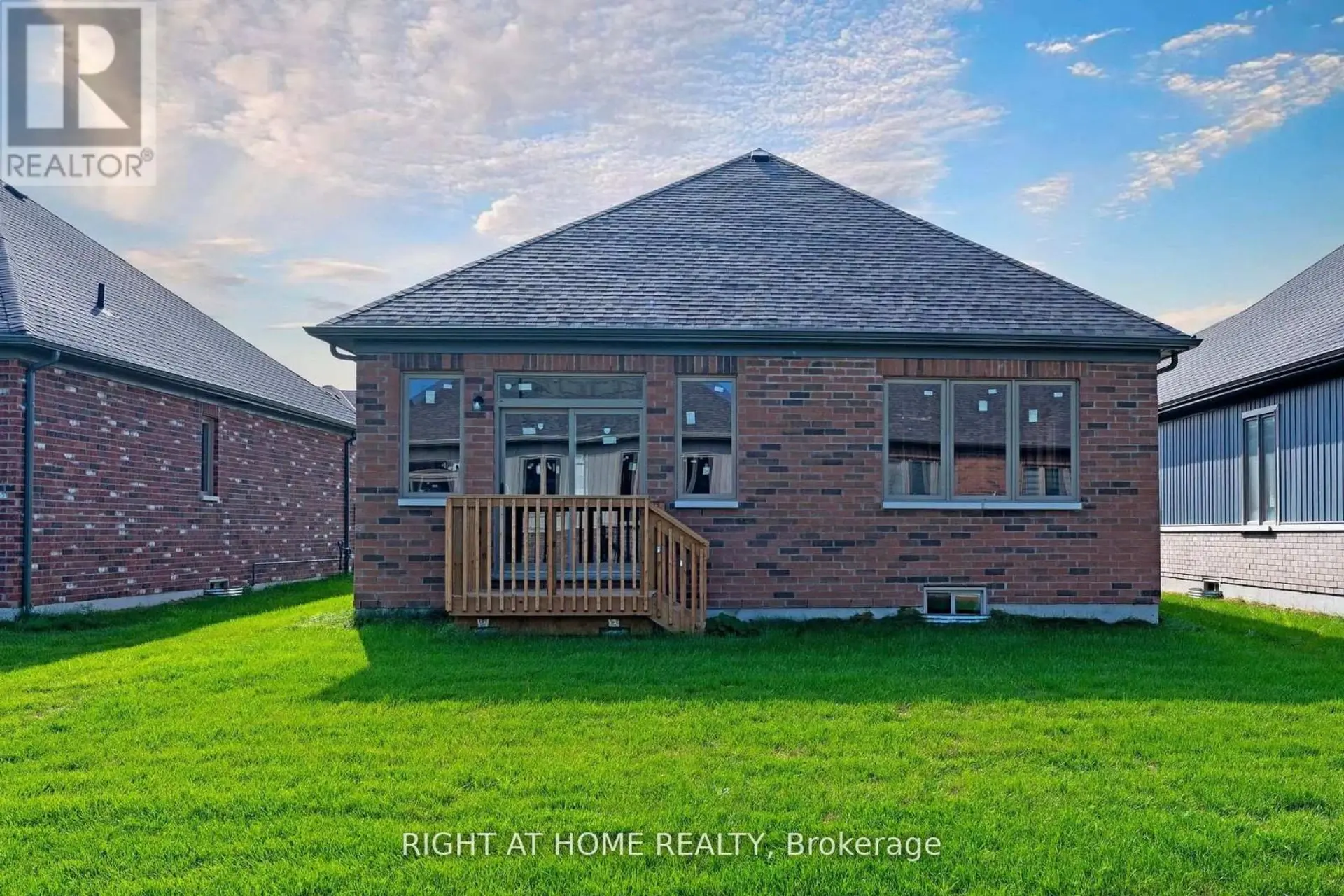 256 DUNCAN STREET - Image 12