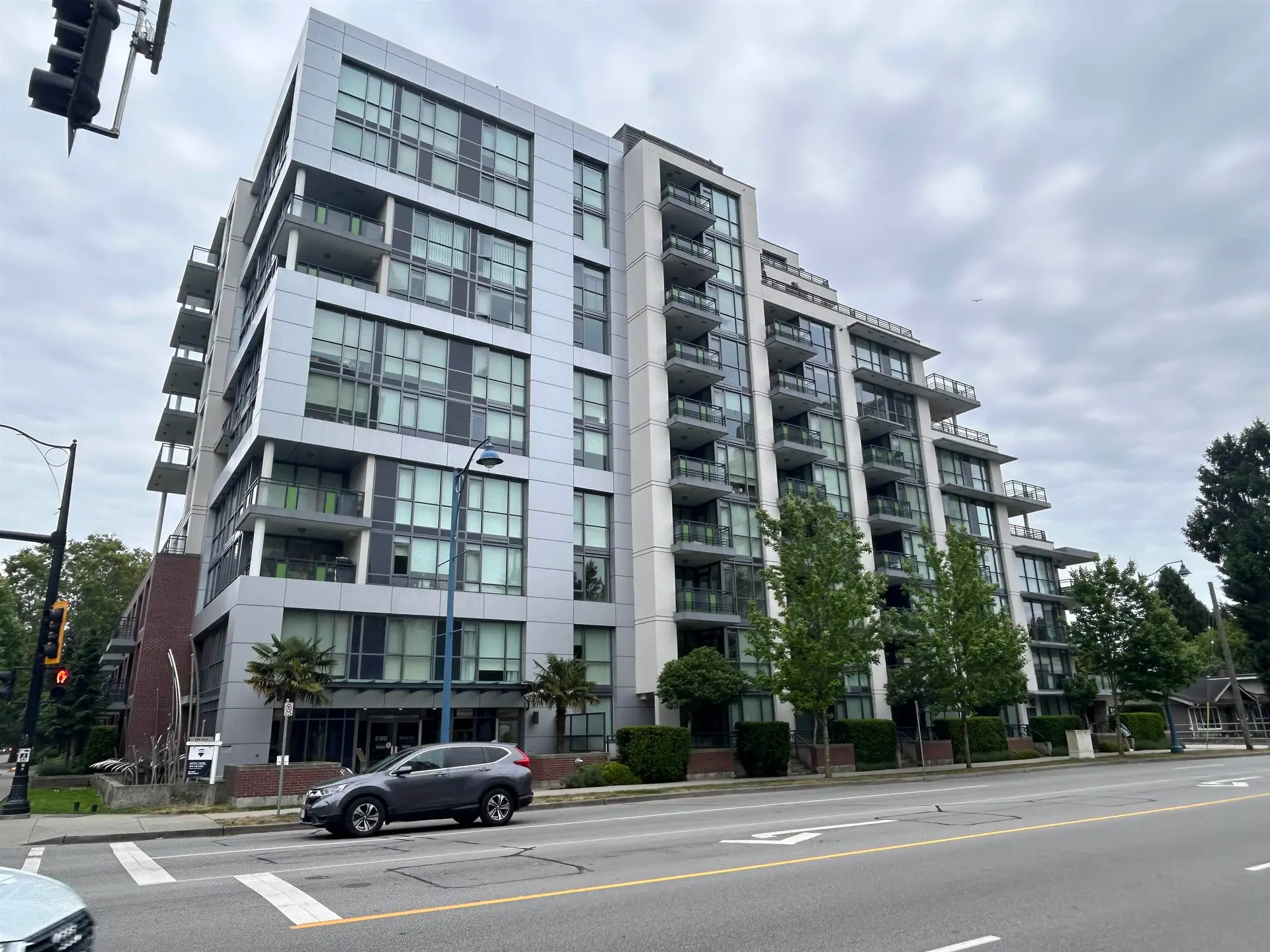 #706 6180 Cooney Road - Image 2
