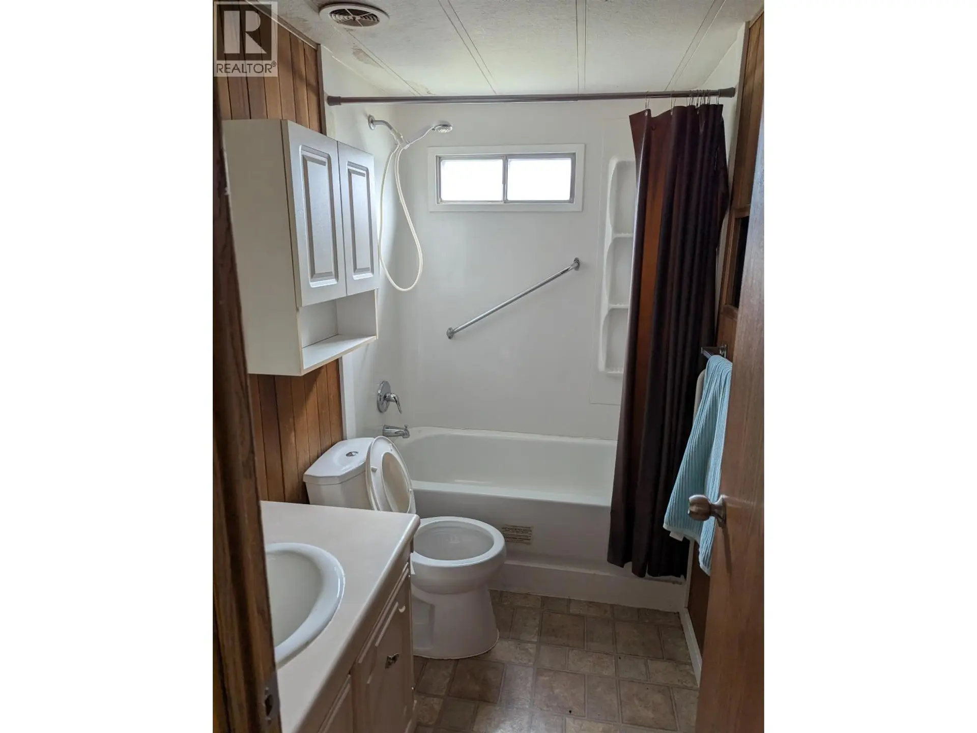 #35 3730 LANSDOWNE CRESCENT - Image 7