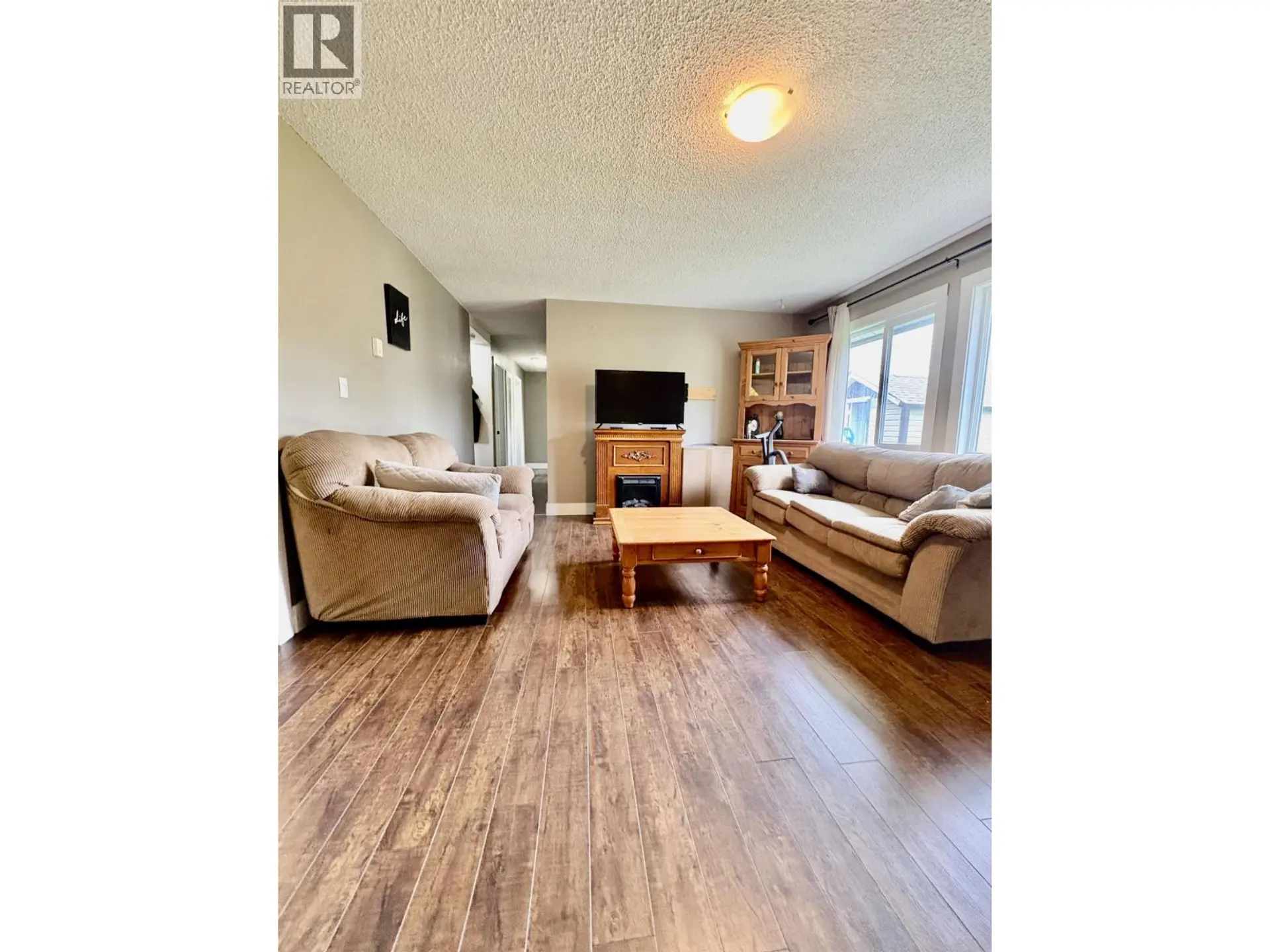 94 KECHIKA STREET - Image 8
