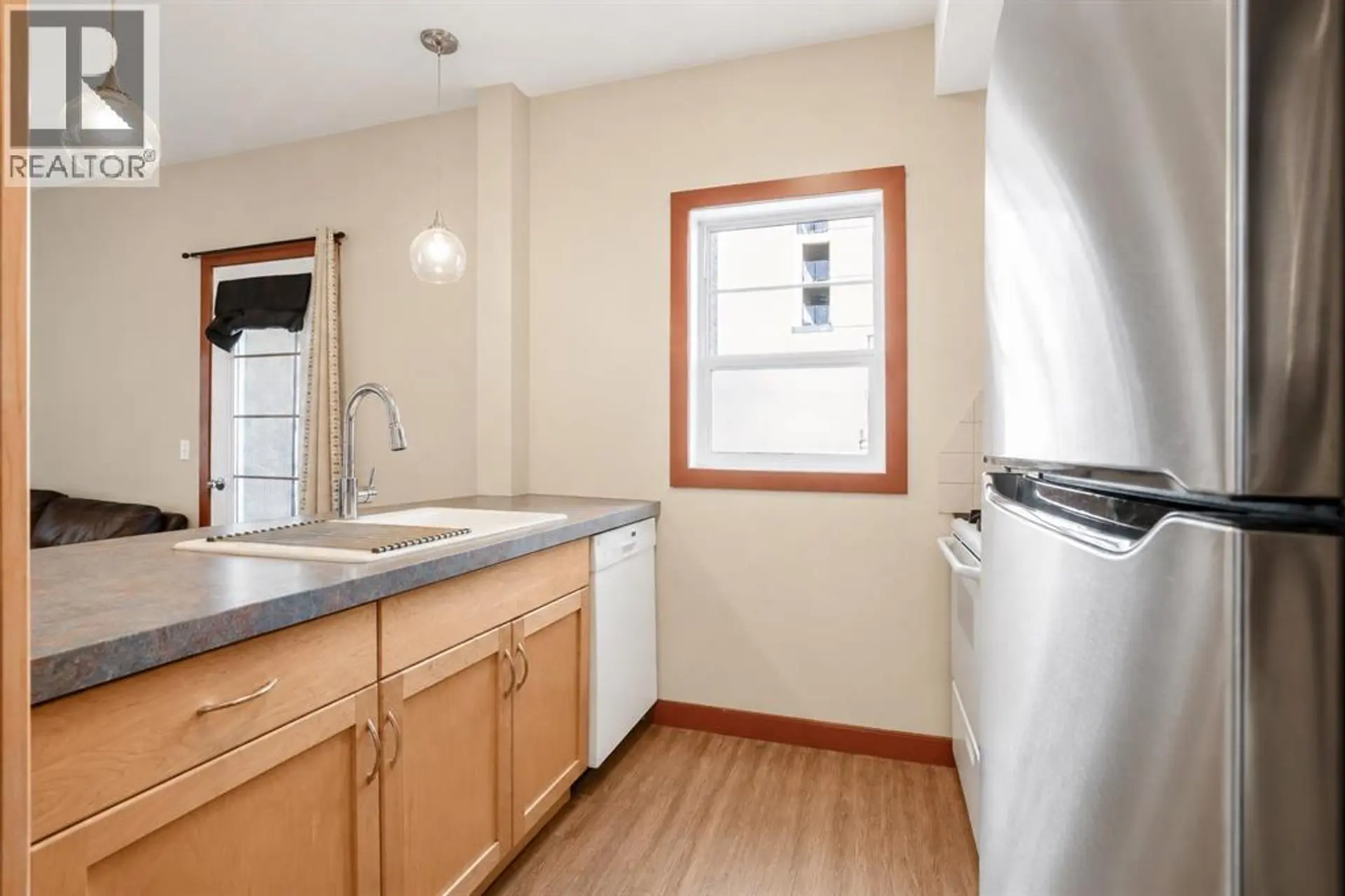 #207 1235 13 Avenue SW - Image 6