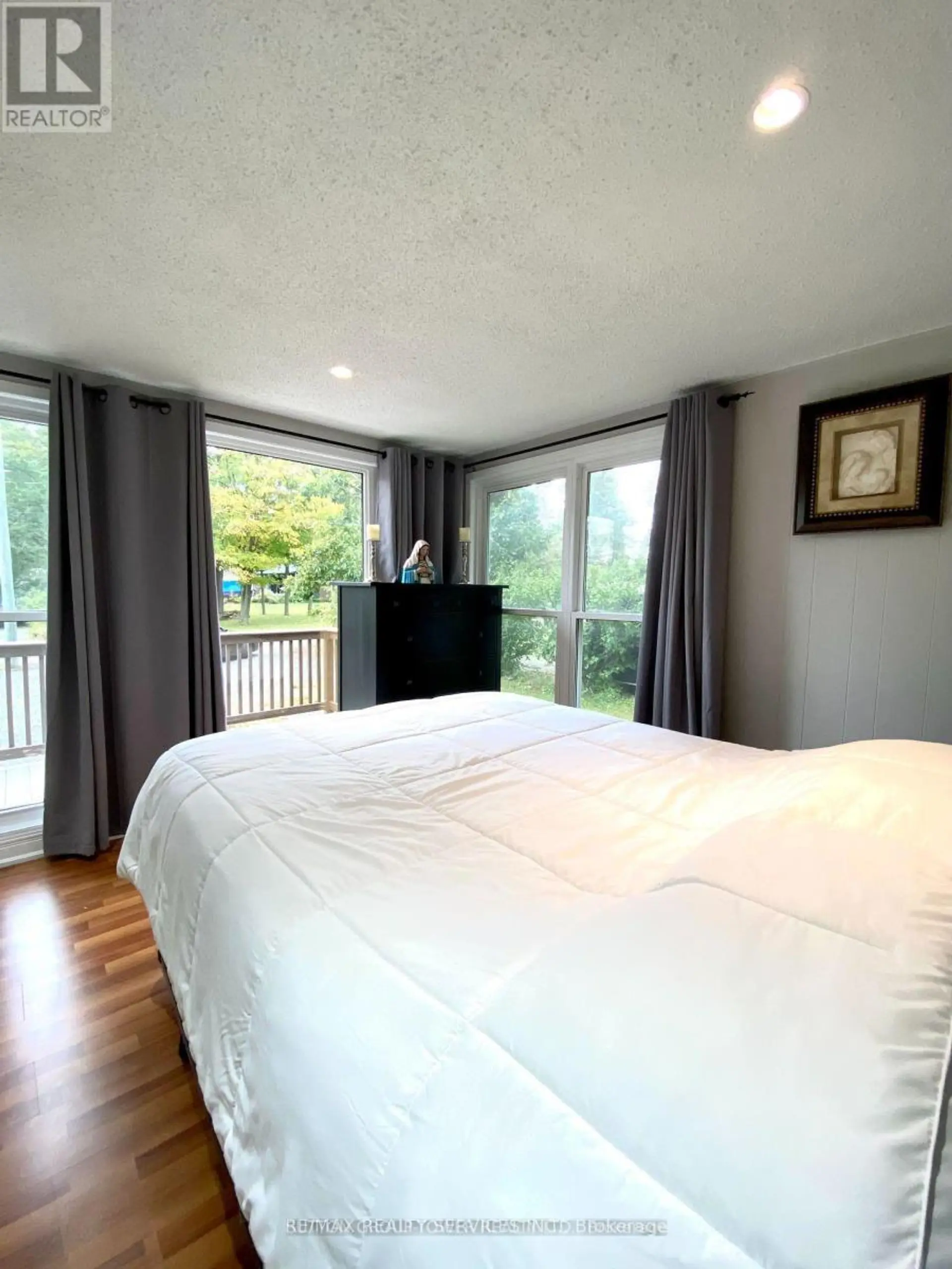 4870 MAPLEVIEW CRESCENT - Image 5