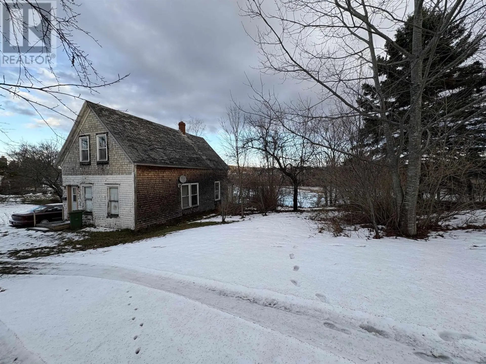 84 Warren Street - Image 14