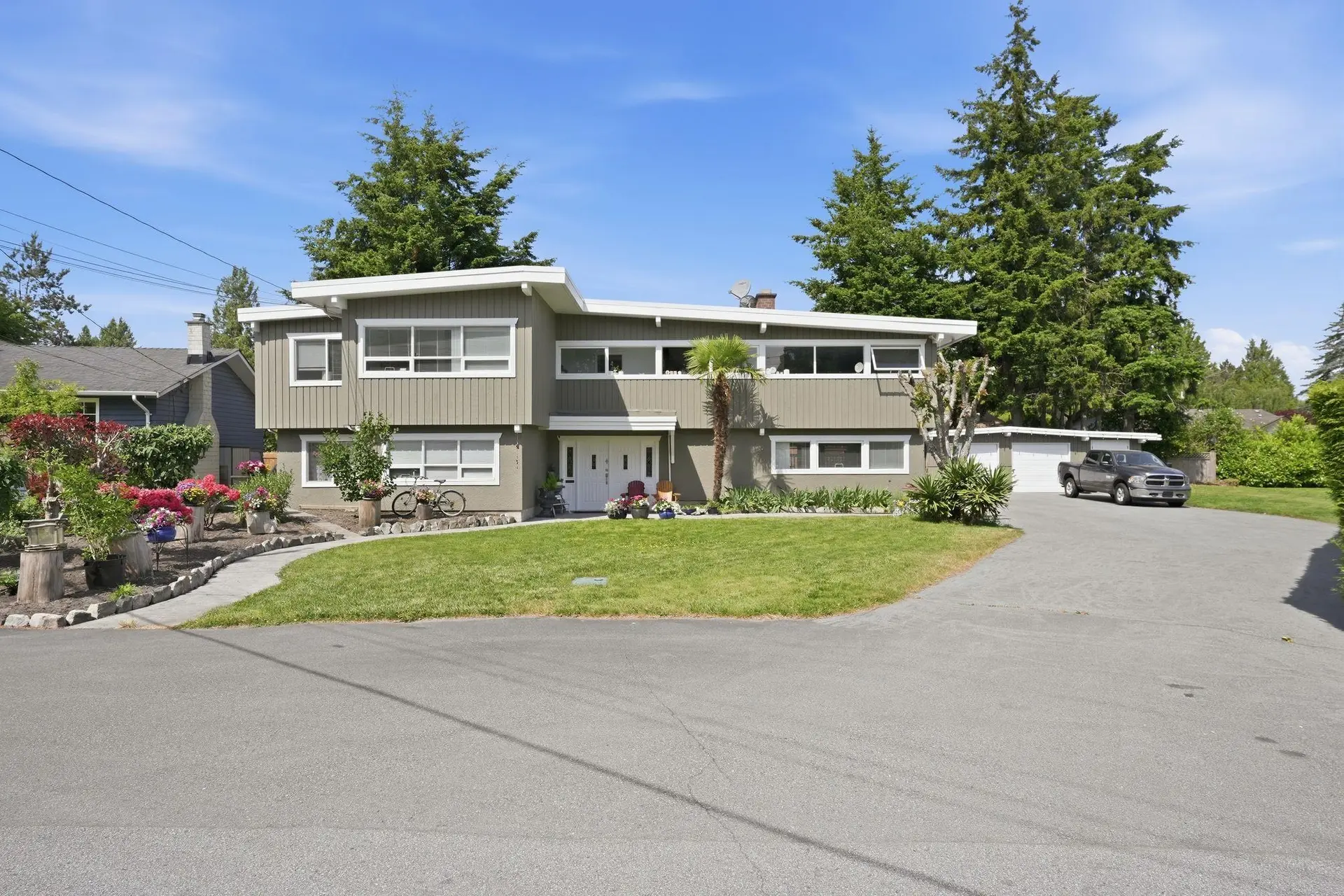 Property at 1679 58 Street, Delta, BC