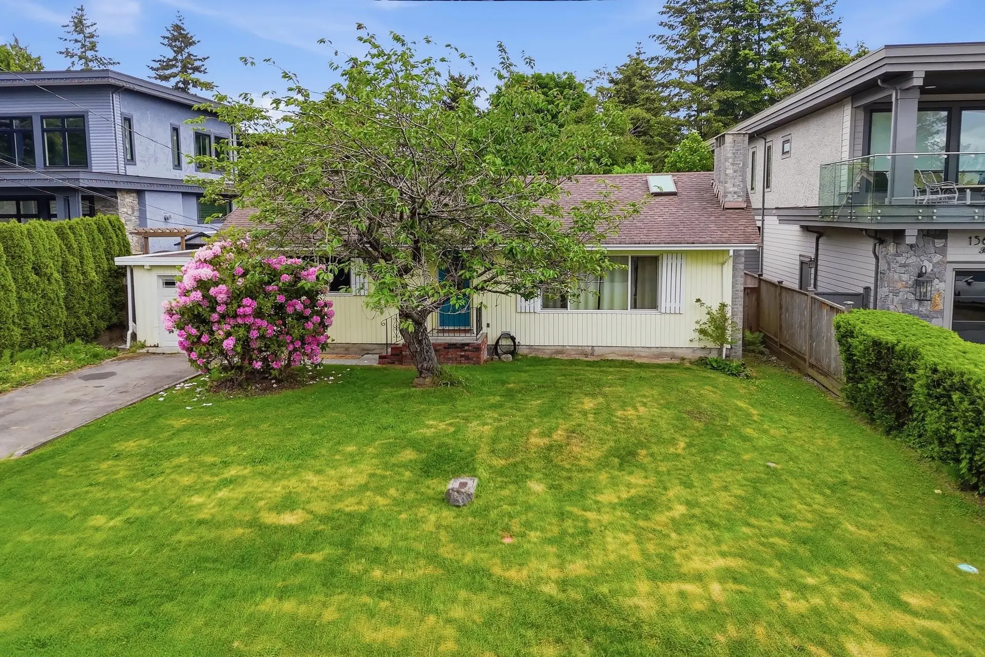 Property at 1570 Brearley Street, White Rock, BC