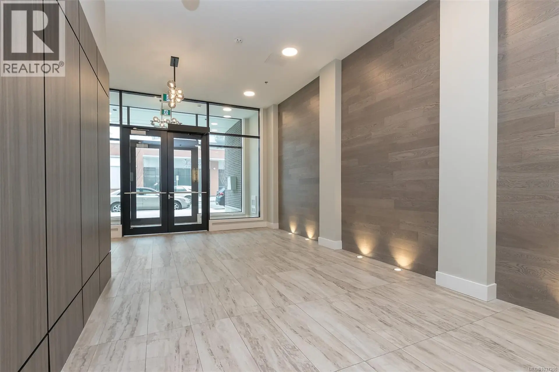 #606 967 Whirlaway Cres - Image 2