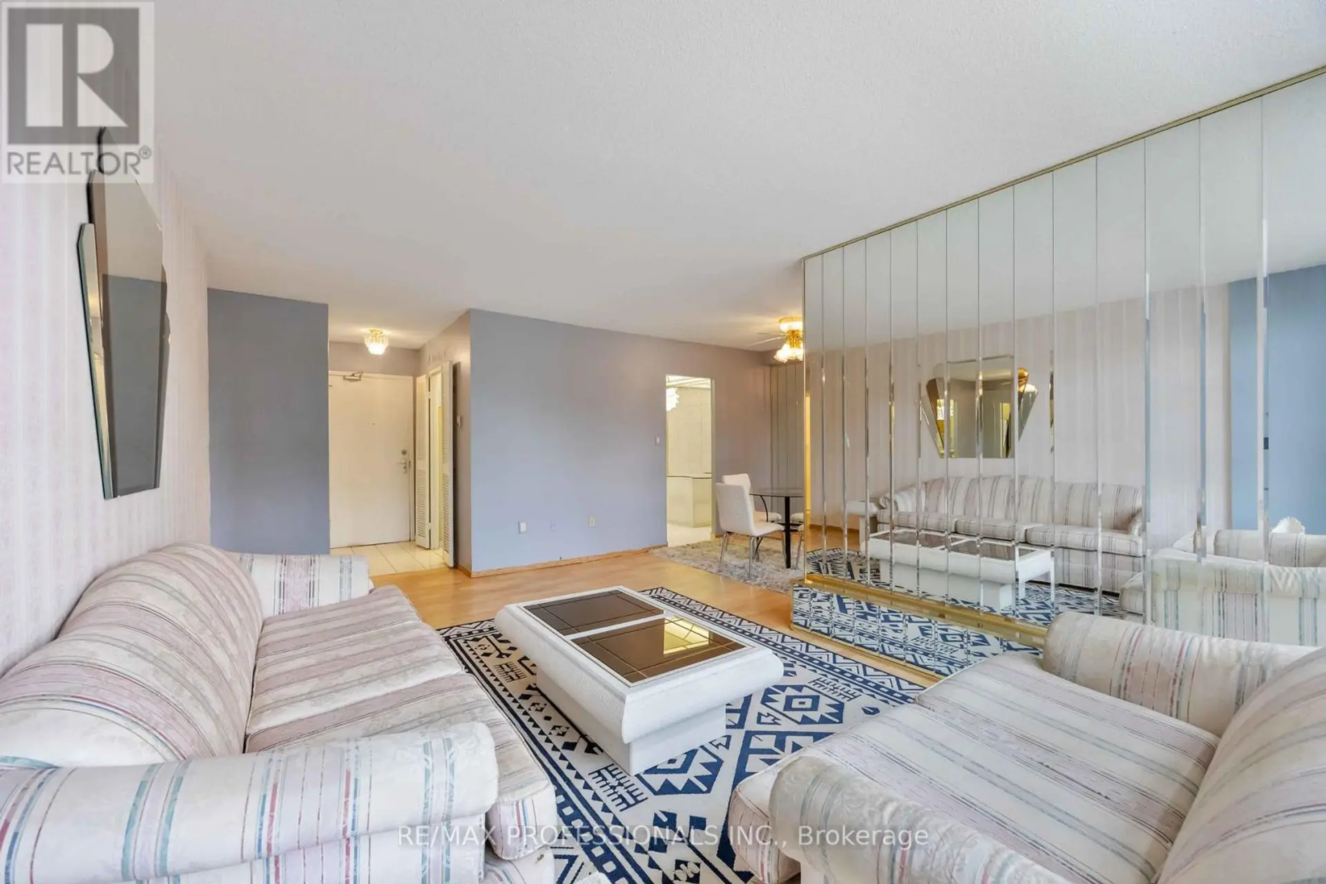 #210 345 DRIFTWOOD AVENUE - Image 4
