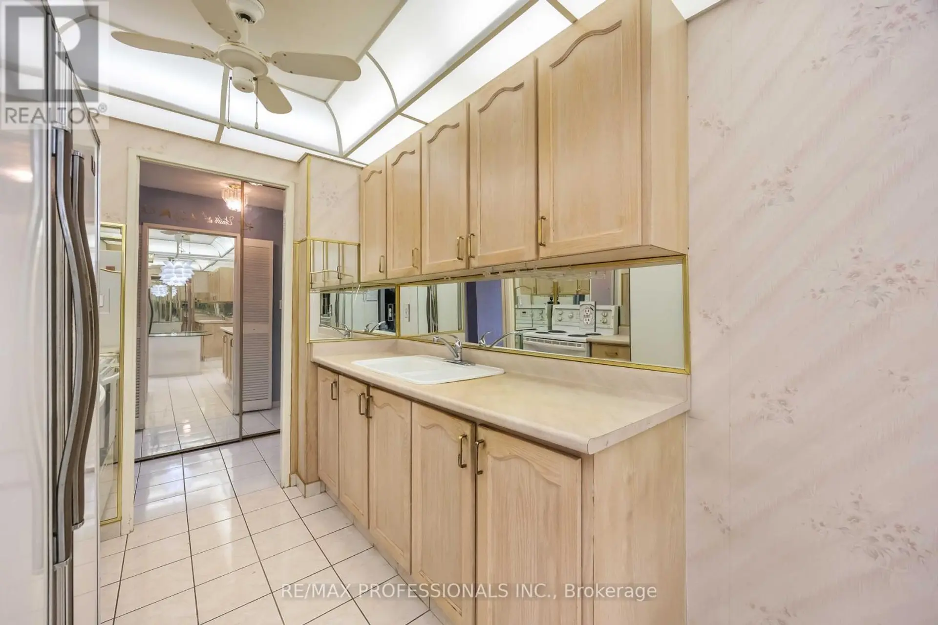 #210 345 DRIFTWOOD AVENUE - Image 9