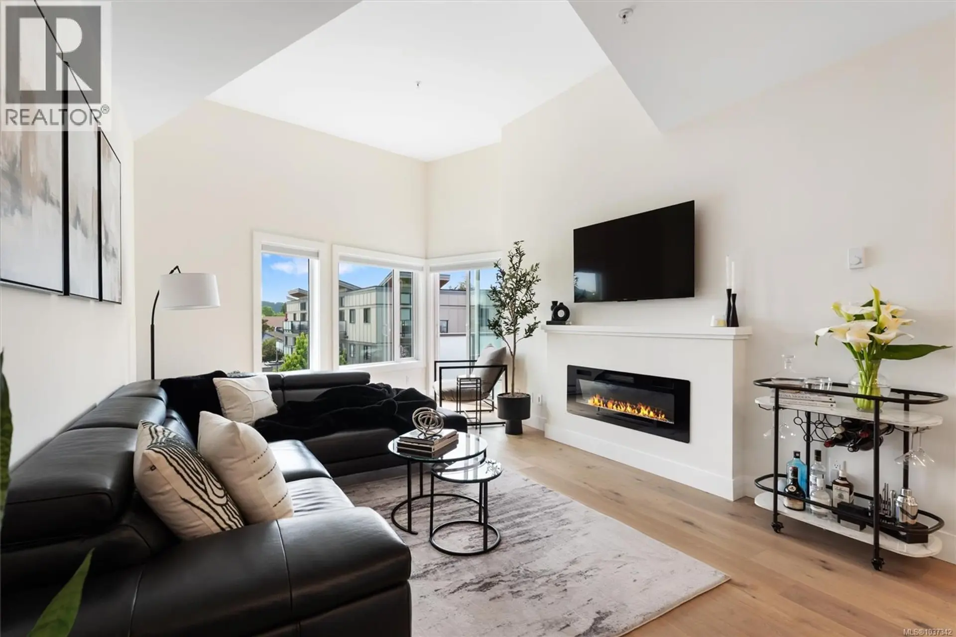 Property at #404 7098 Wallace Dr, Central Saanich, BC