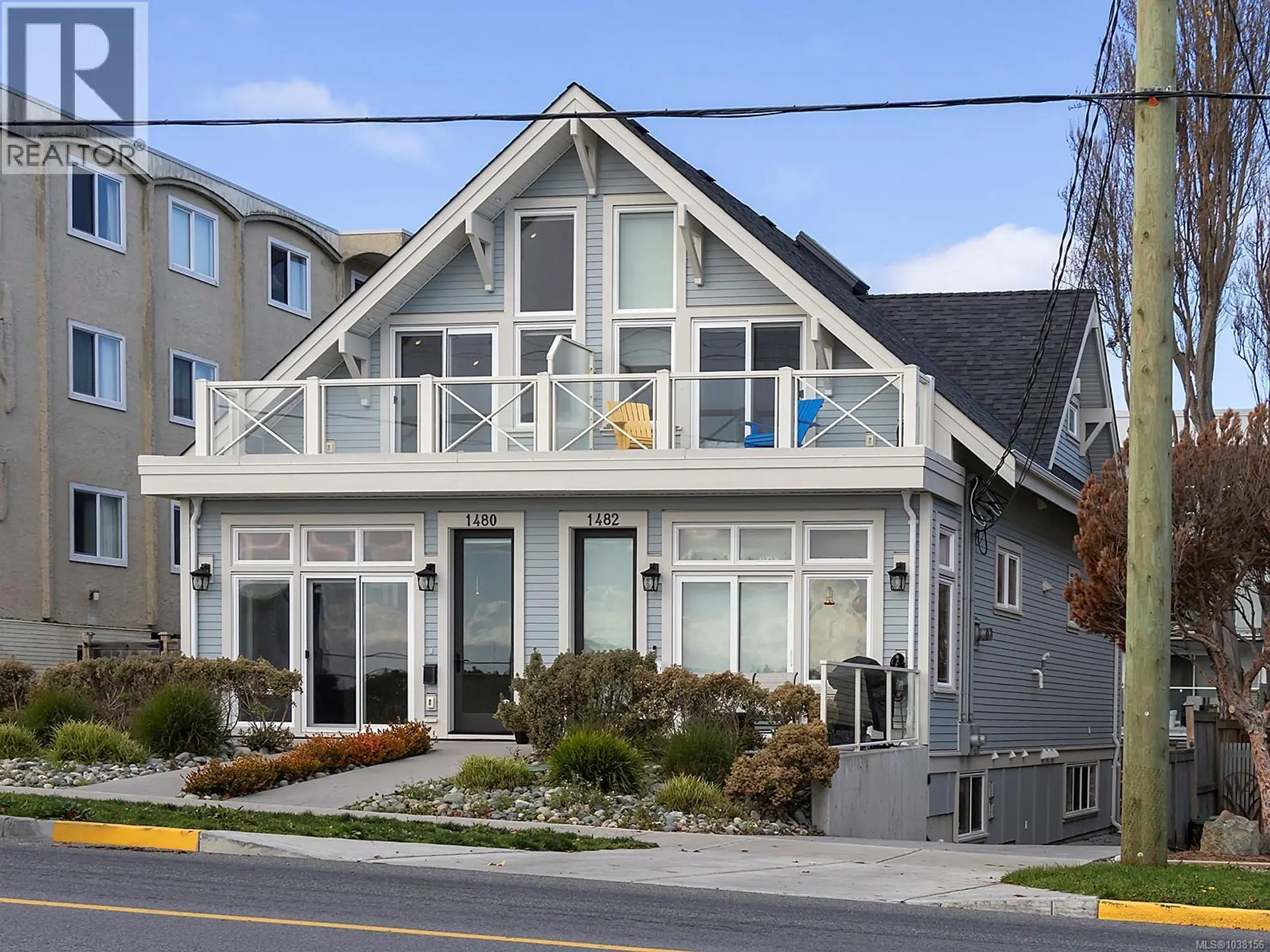Property at 1480 Dallas Rd, Victoria, BC