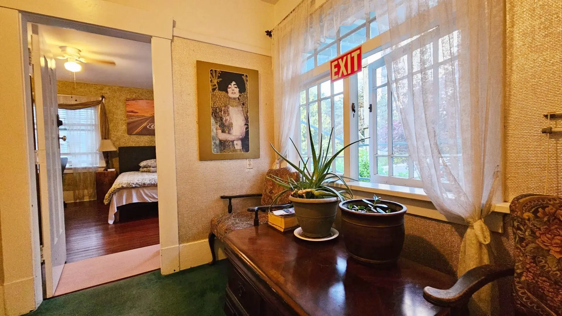 977 Broughton Street - Image 3