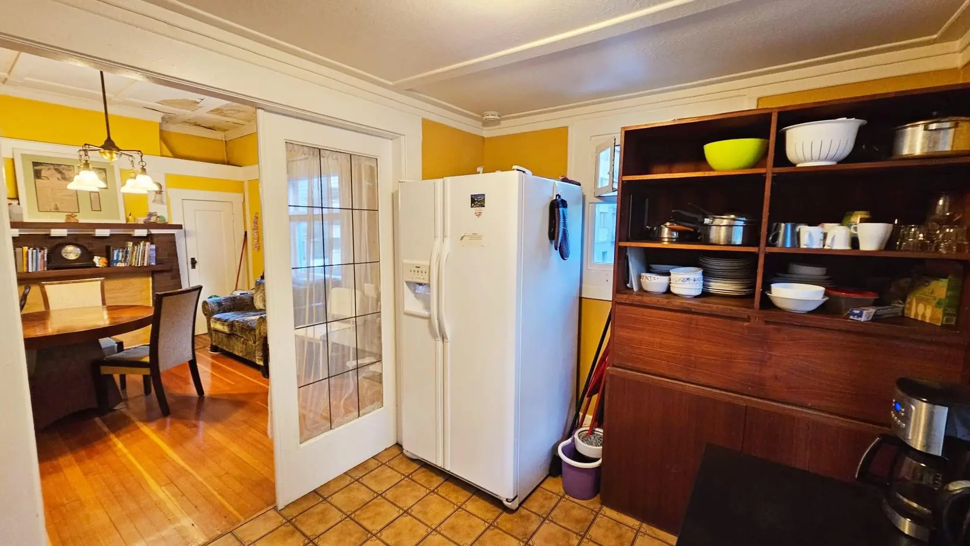 977 Broughton Street - Image 9