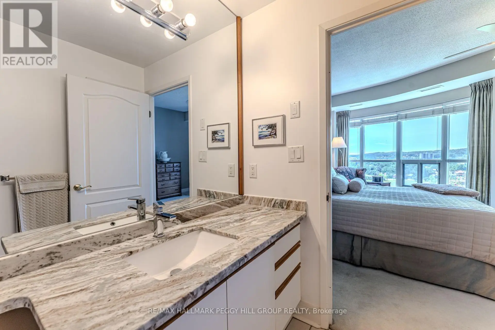 #PH2/3 2 TORONTO STREET - Image 12