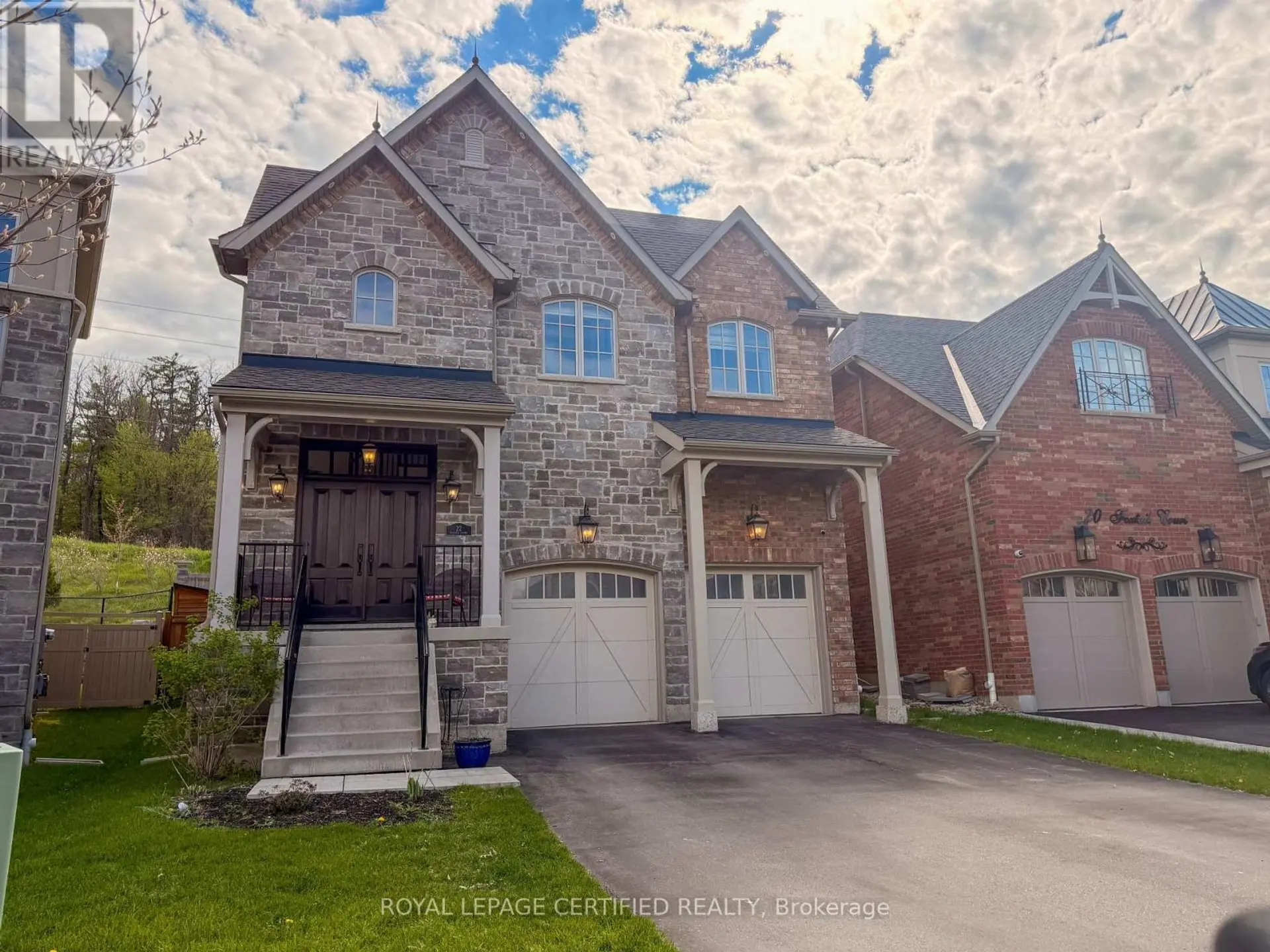 22 FOXTAIL COURT - Image 1