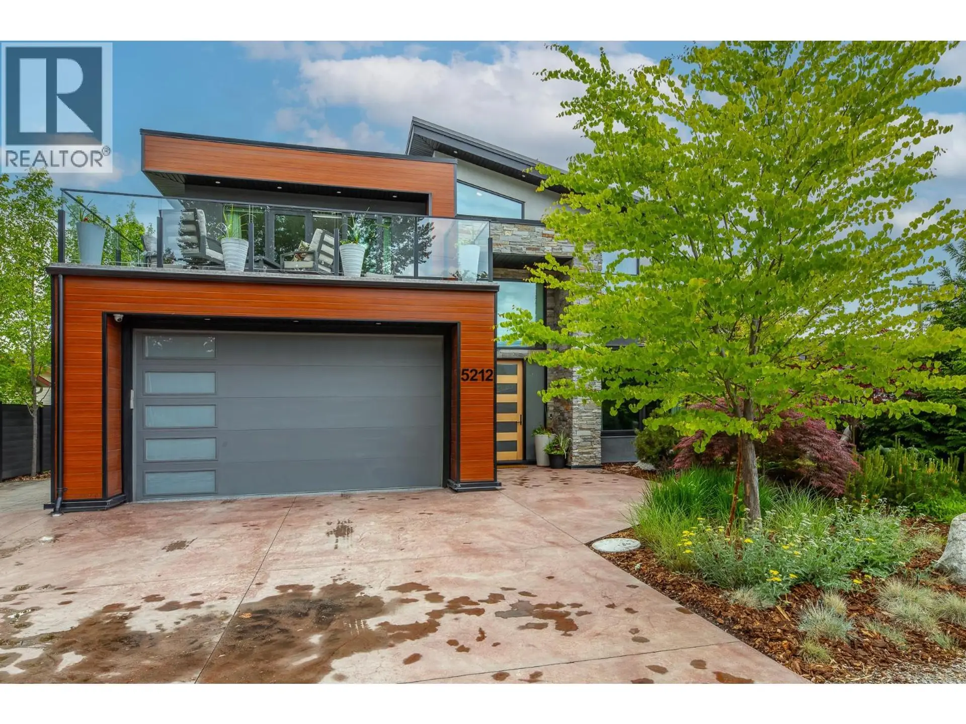 Property at 5212 WOODS Avenue, Summerland, BC