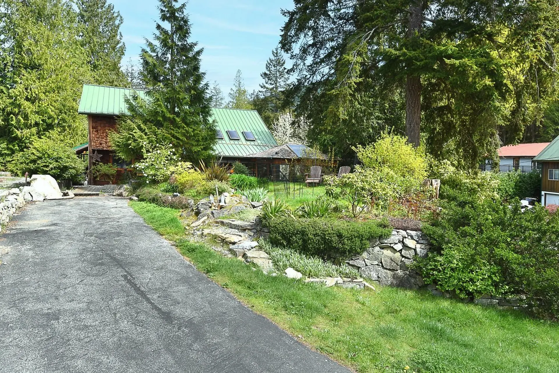 Property at 4865 Bowsprit Drive, Madeira Park, BC