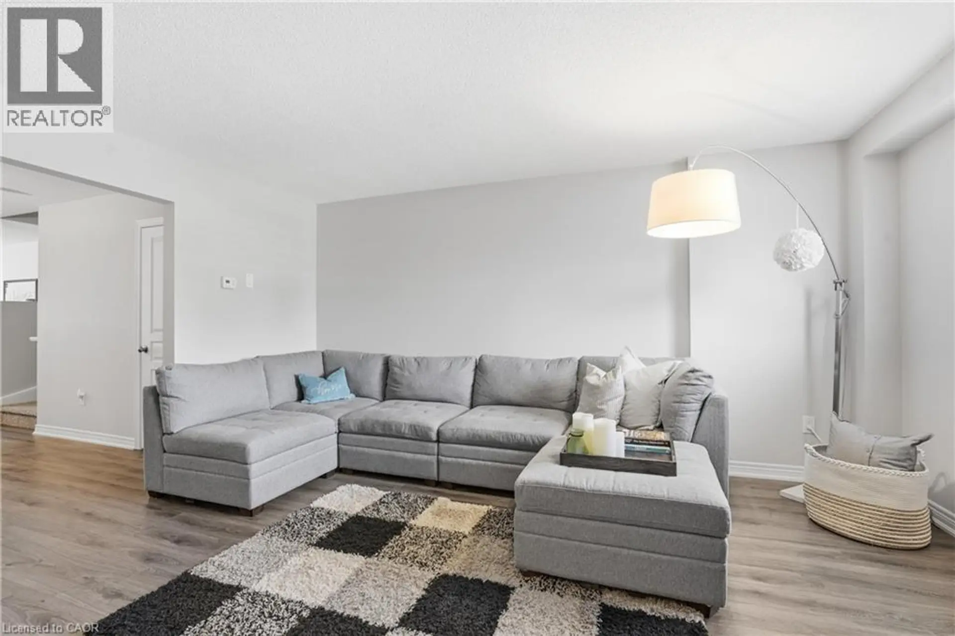 #49 6118 KELSEY Crescent - Image 4