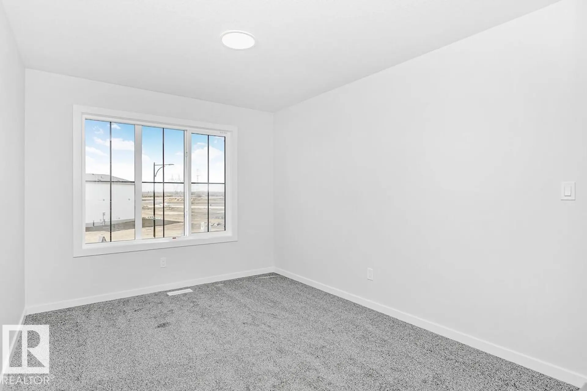2431 EGRET LO NW - Image 16