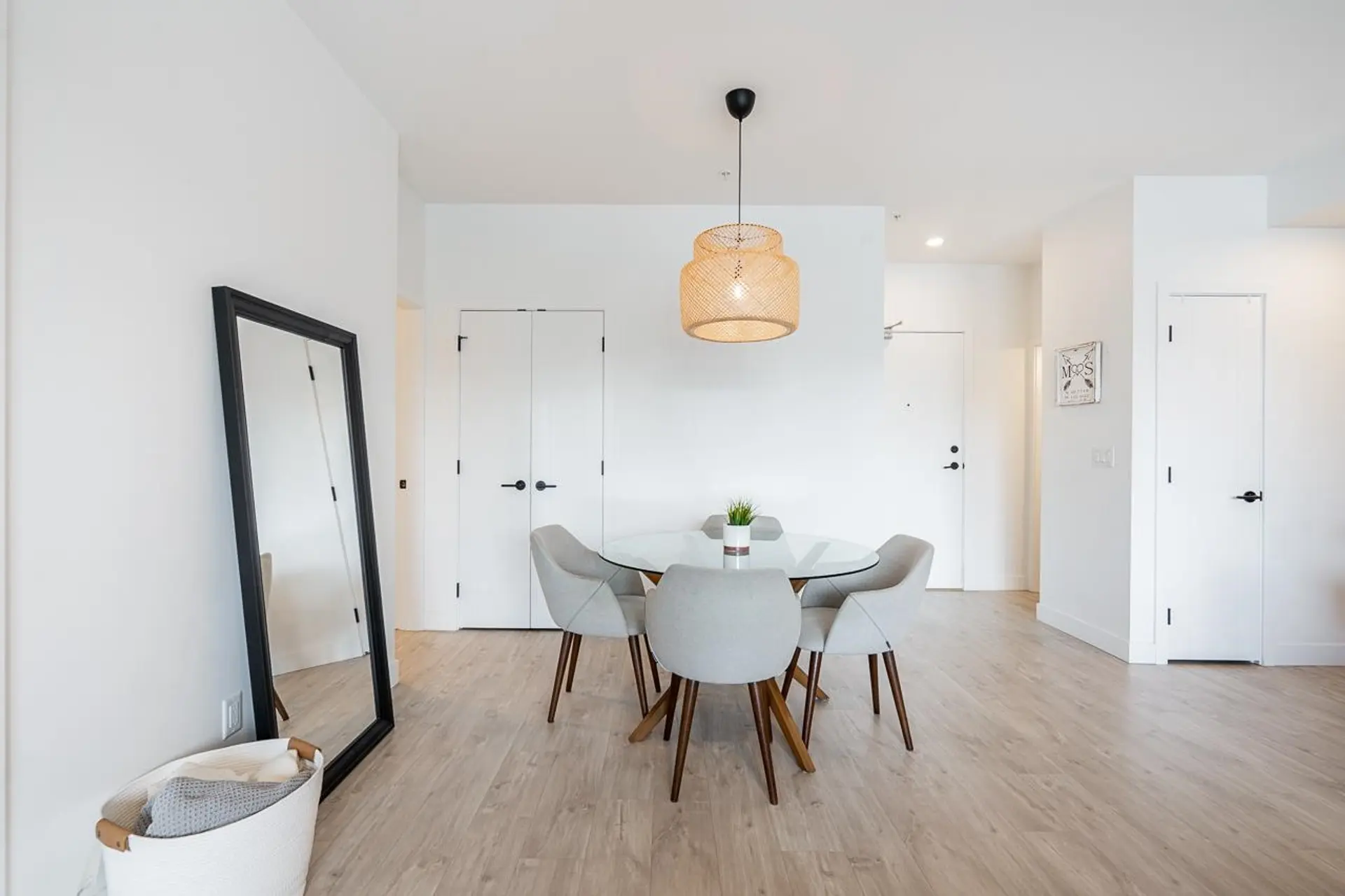 #609 32838 Landeau Place - Image 7