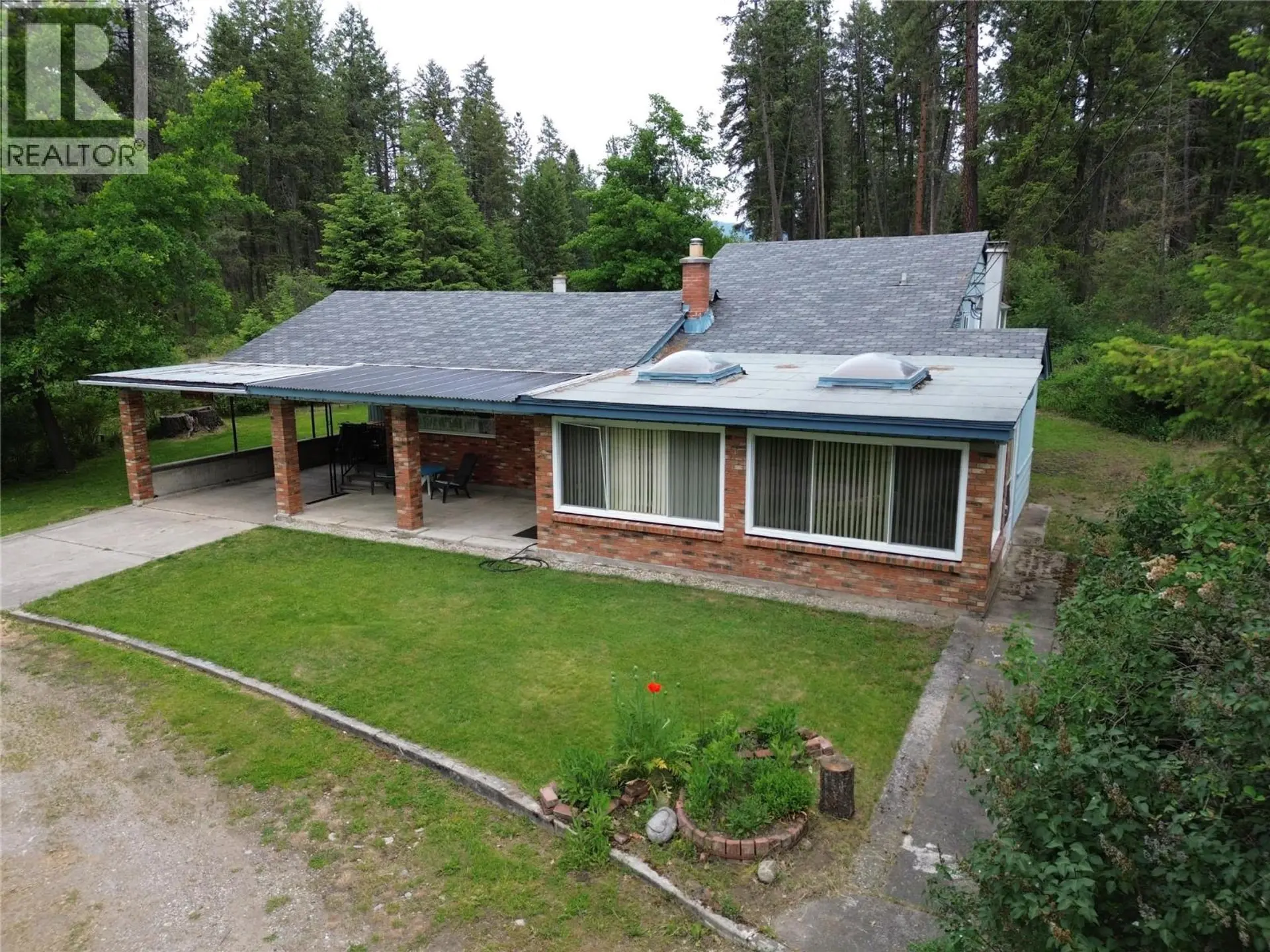 Property at 1980 3 Highway, Christina Lake, BC