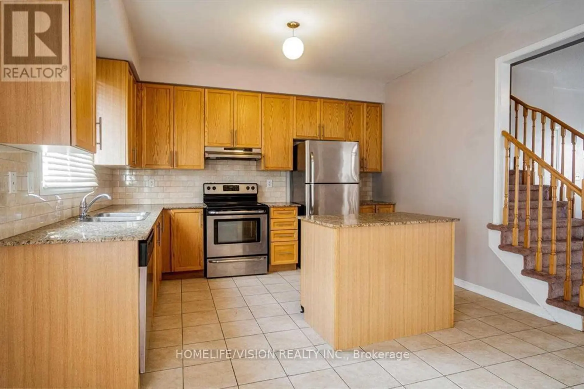 29 JINNAH COURT - Image 5