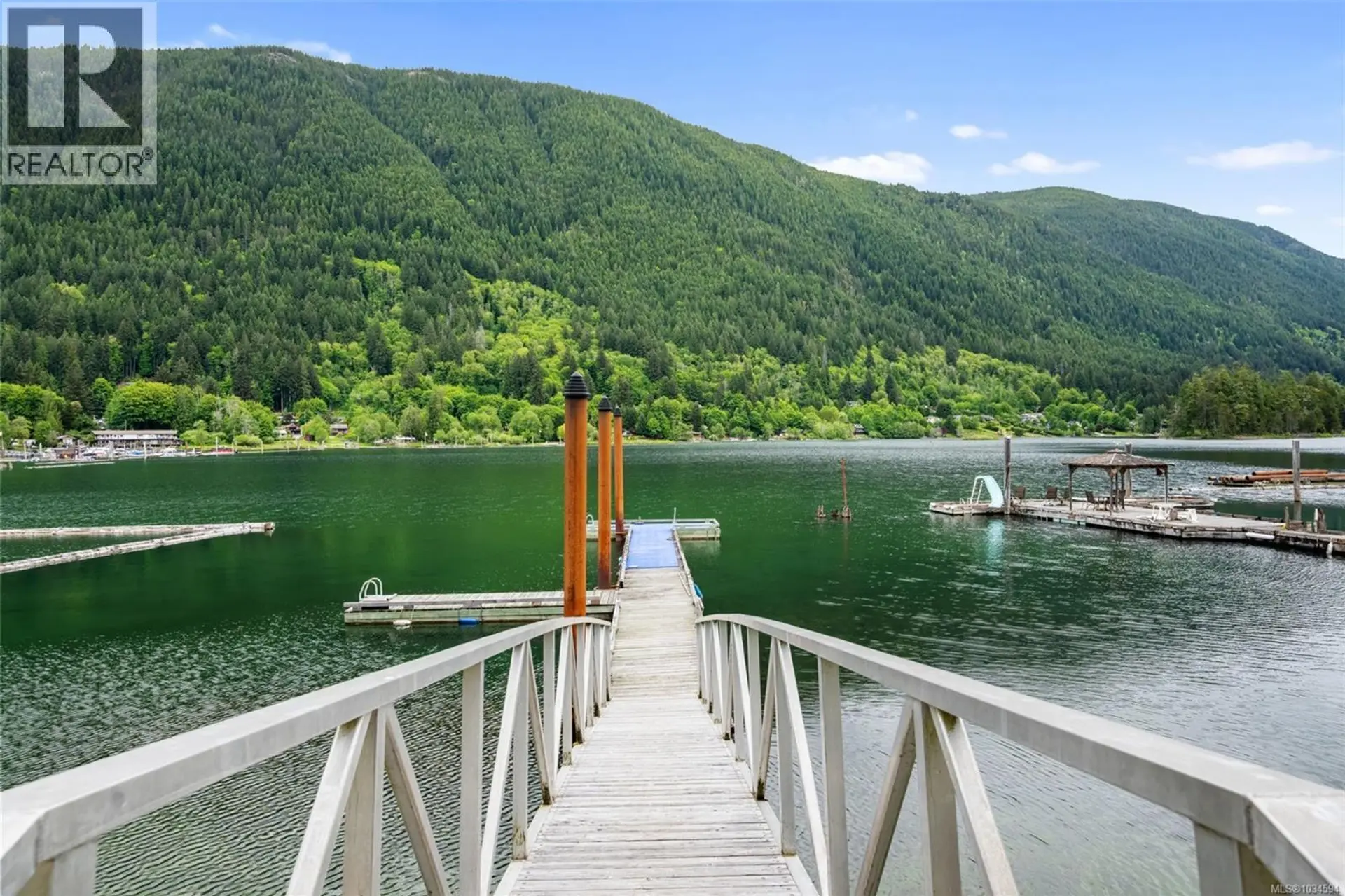 Property at 8256 Sa-Seen-Os Cres, Youbou, BC