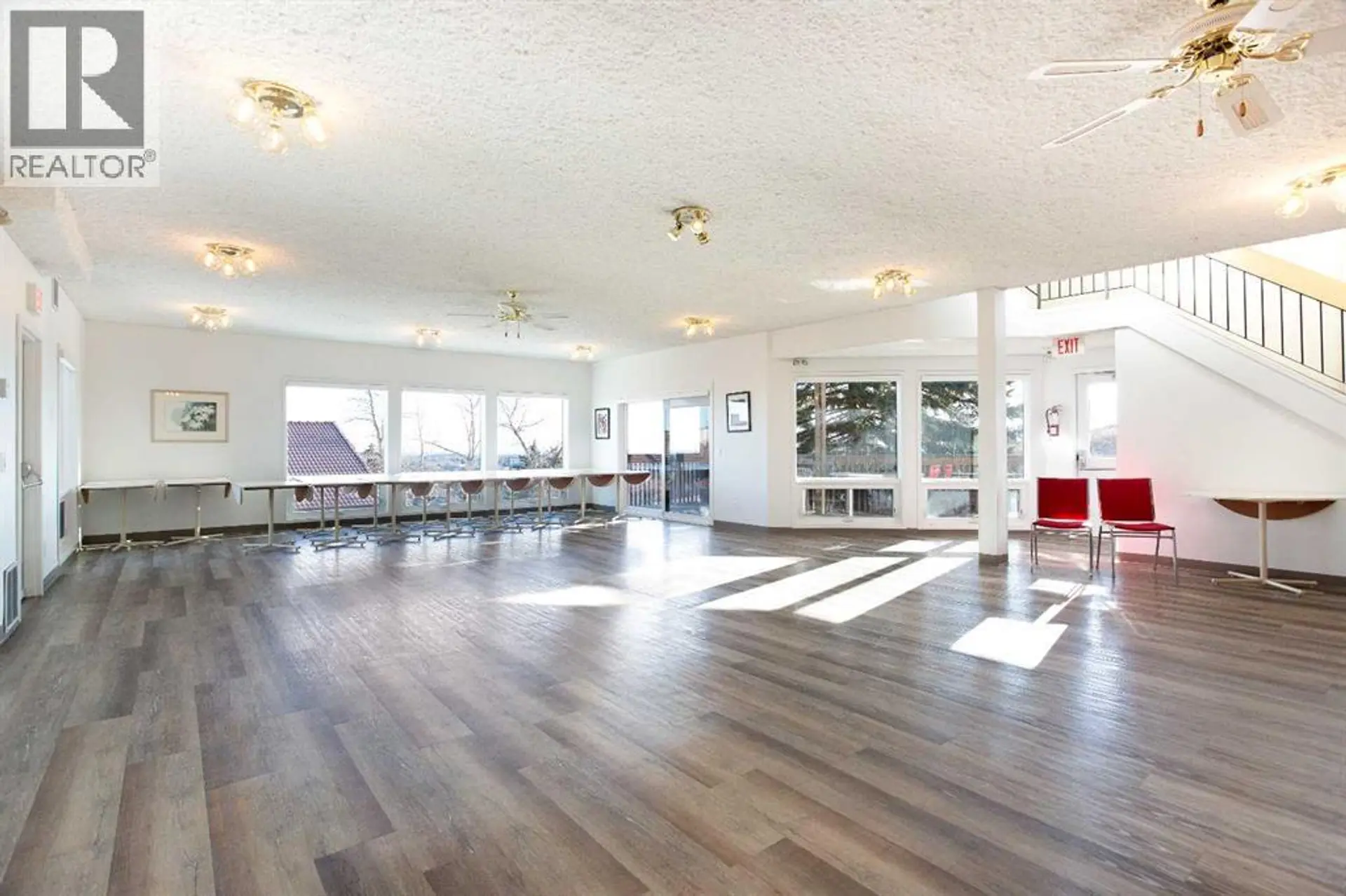 #8 118 Strathcona Road SW - Image 17