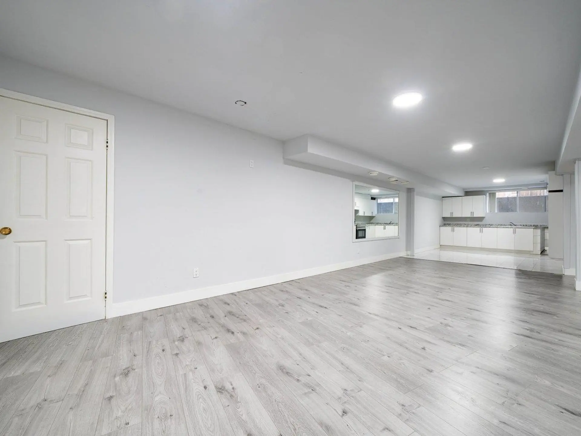 2644 140 Street - Image 7