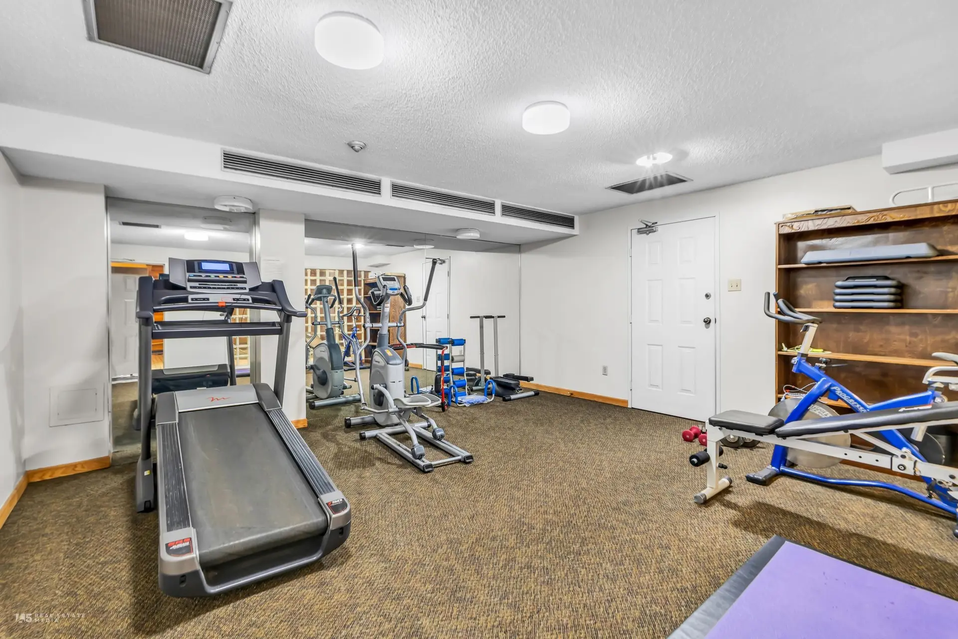 #601 6611 Minoru Boulevard - Image 16