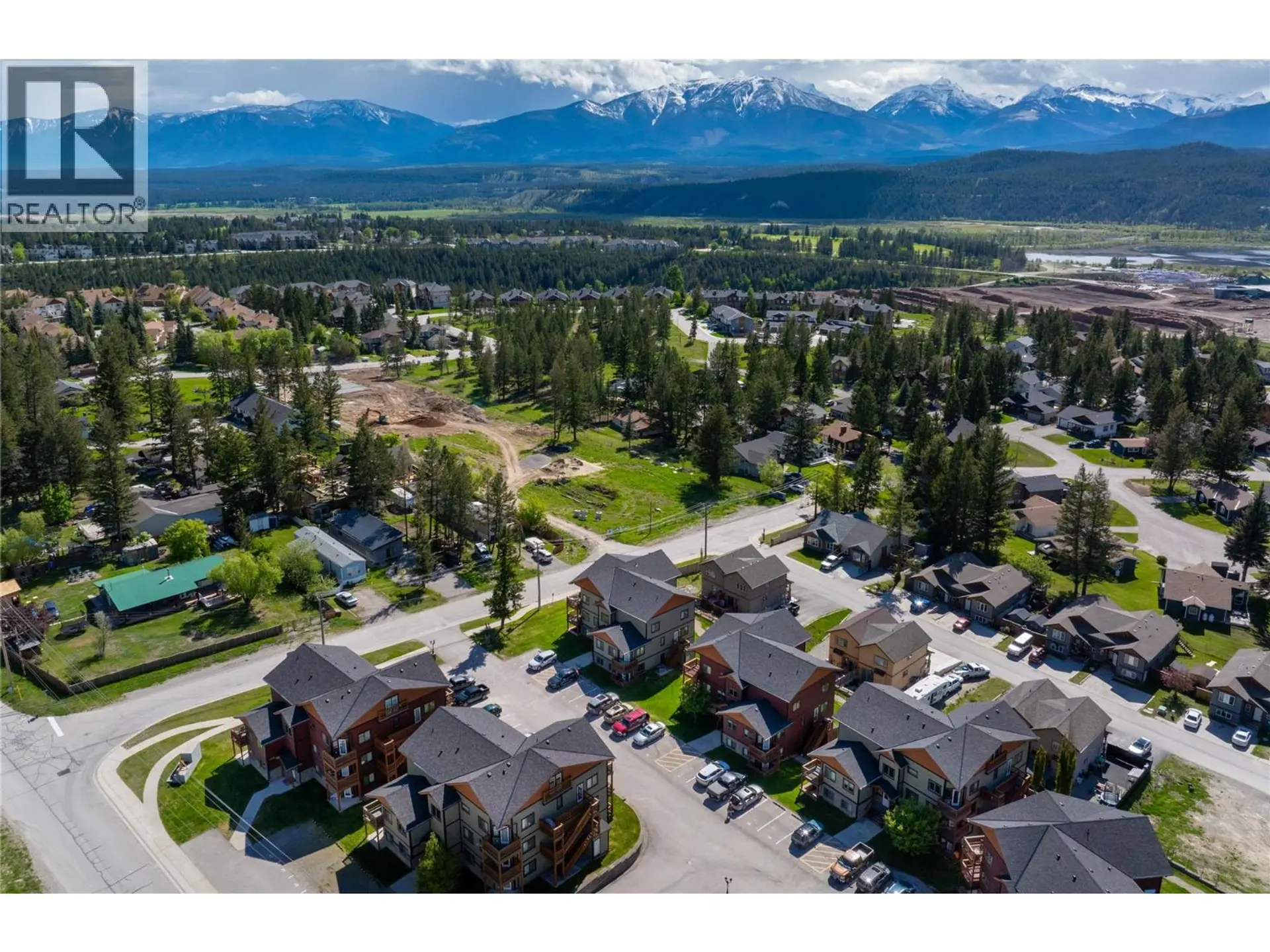 Property at #501 7337 PROSPECTOR Avenue, Radium Hot Springs, BC
