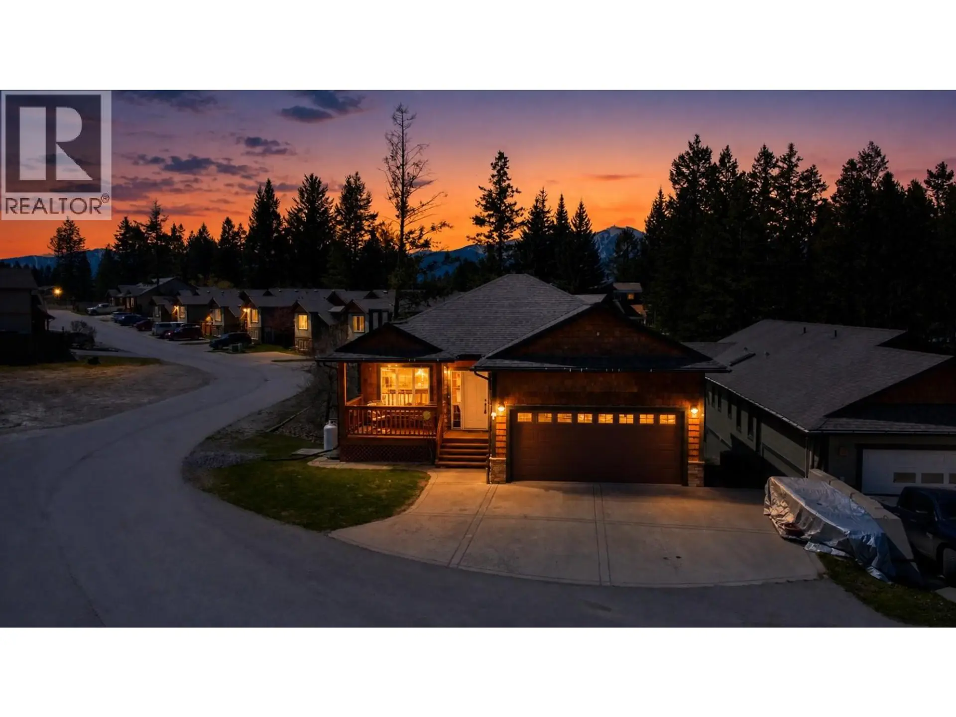 Property at 7311 COPPERHORN Drive, Radium Hot Springs, BC