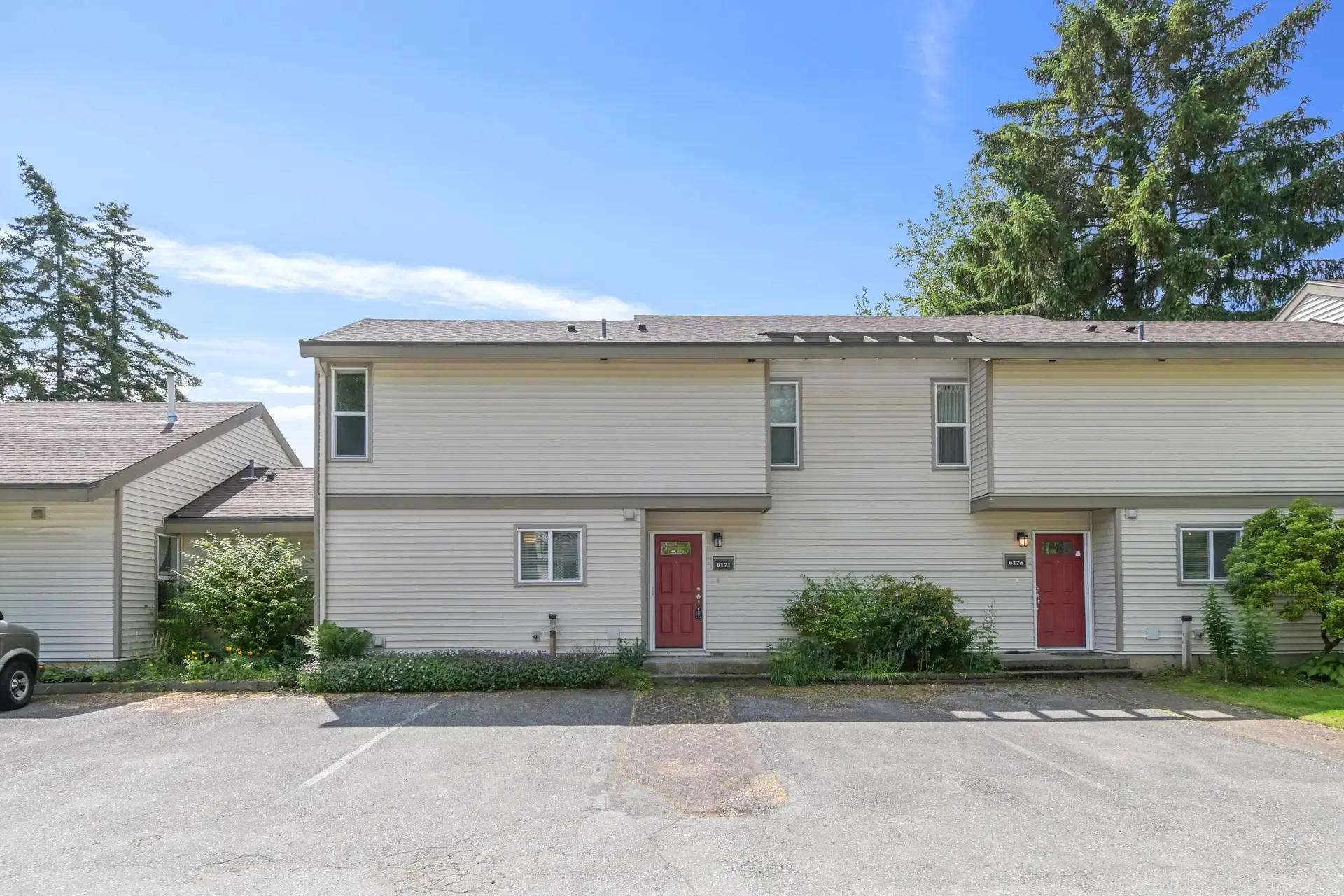 6171 E Greenside Drive - Image 1