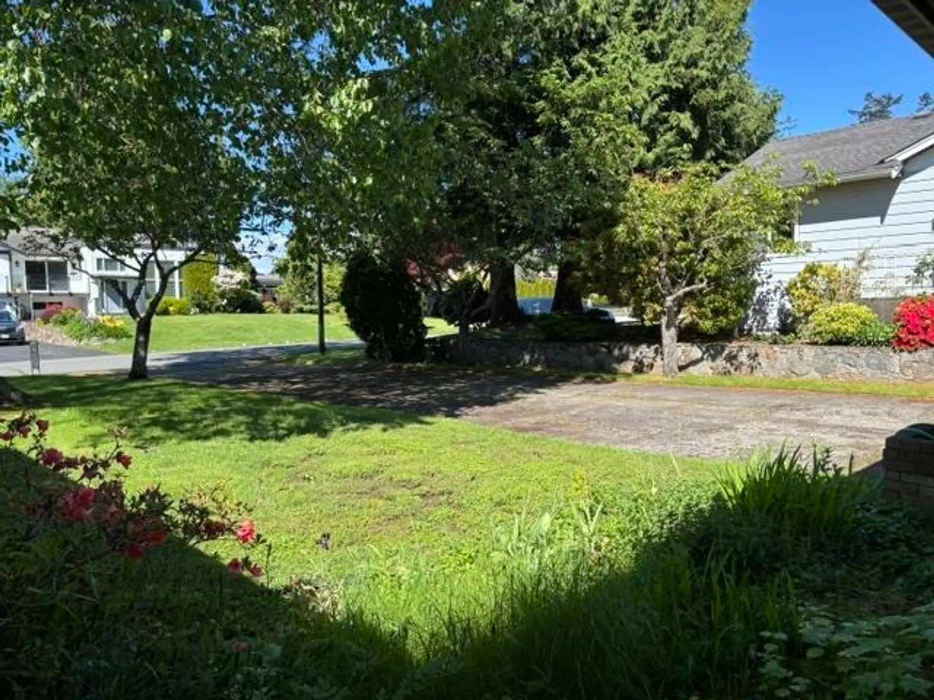 4936 4 Avenue - Image 4